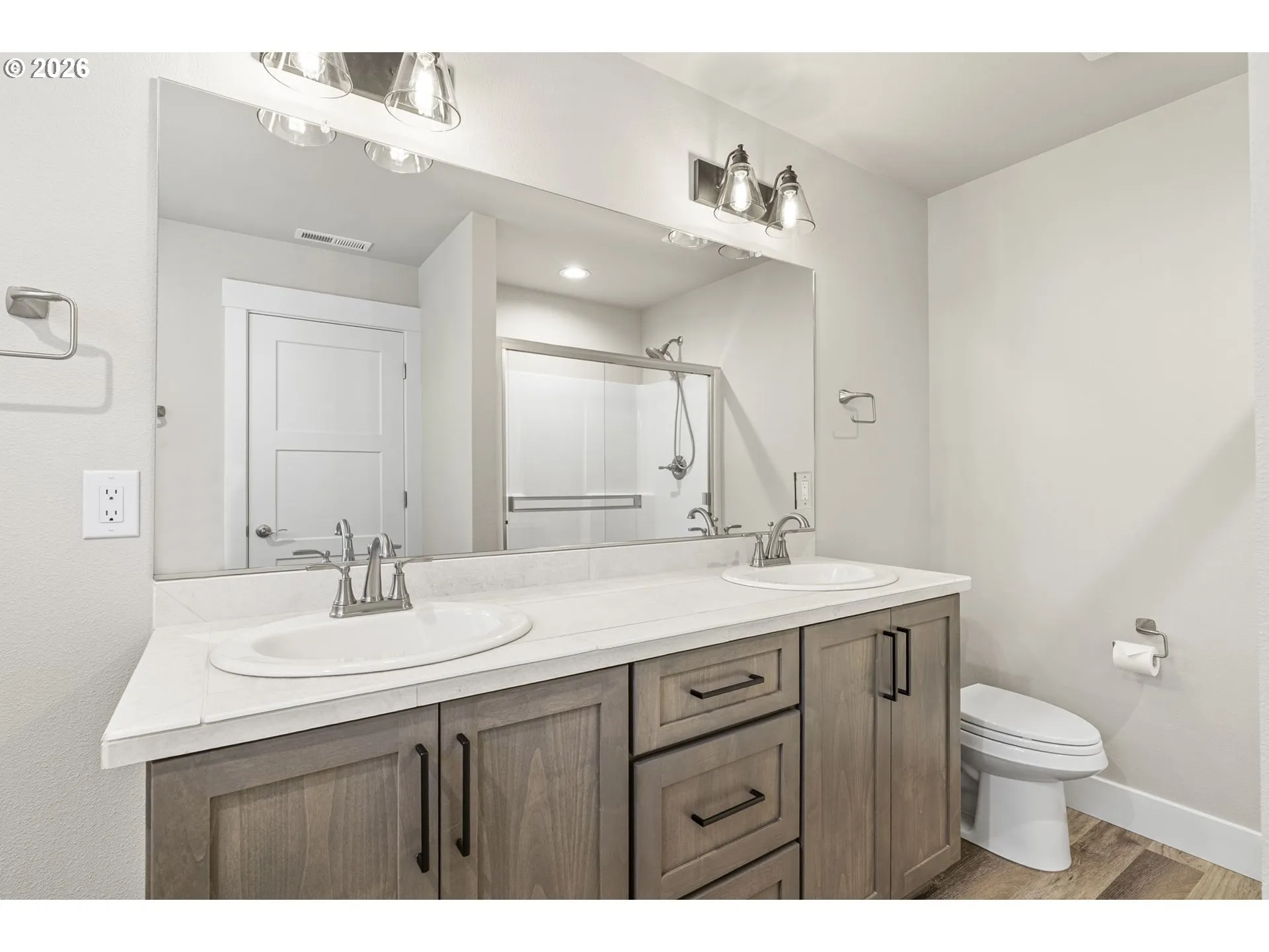 Bathroom-Double Sinks