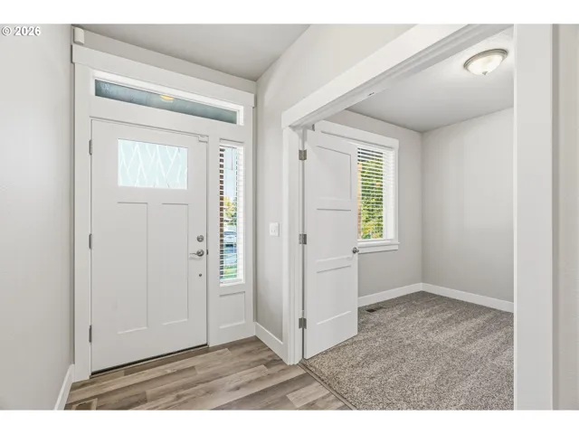 Entrance/Foyer