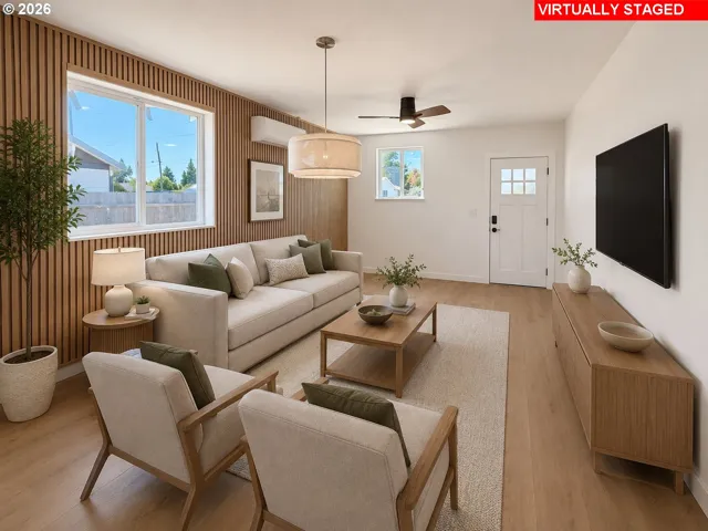 Living Room-Ceiling Fan