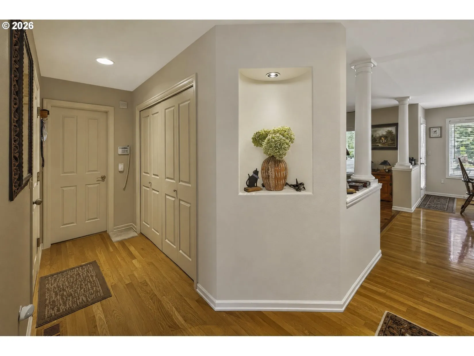 Entrance/Foyer