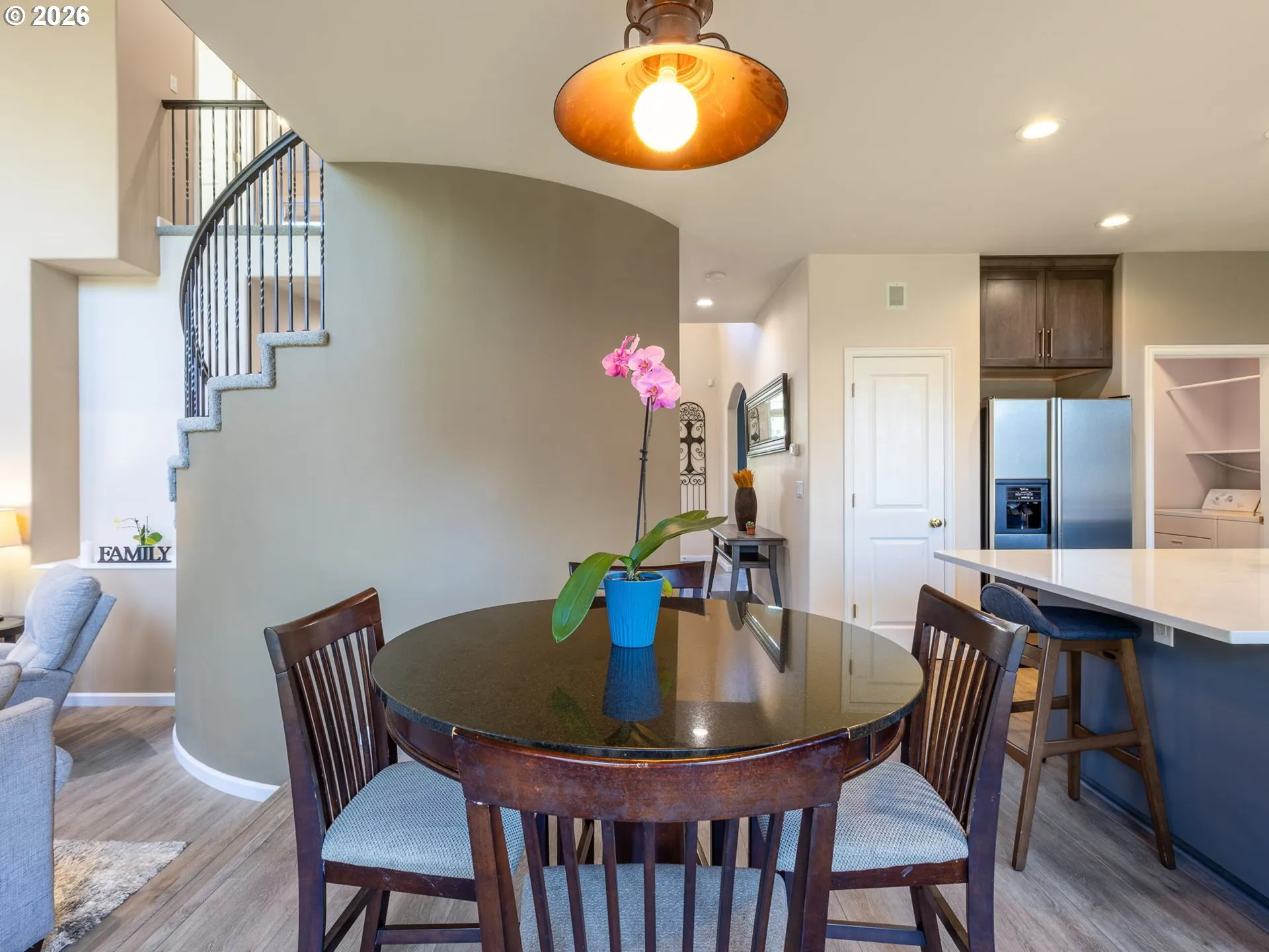 Kitchen-Eating Area