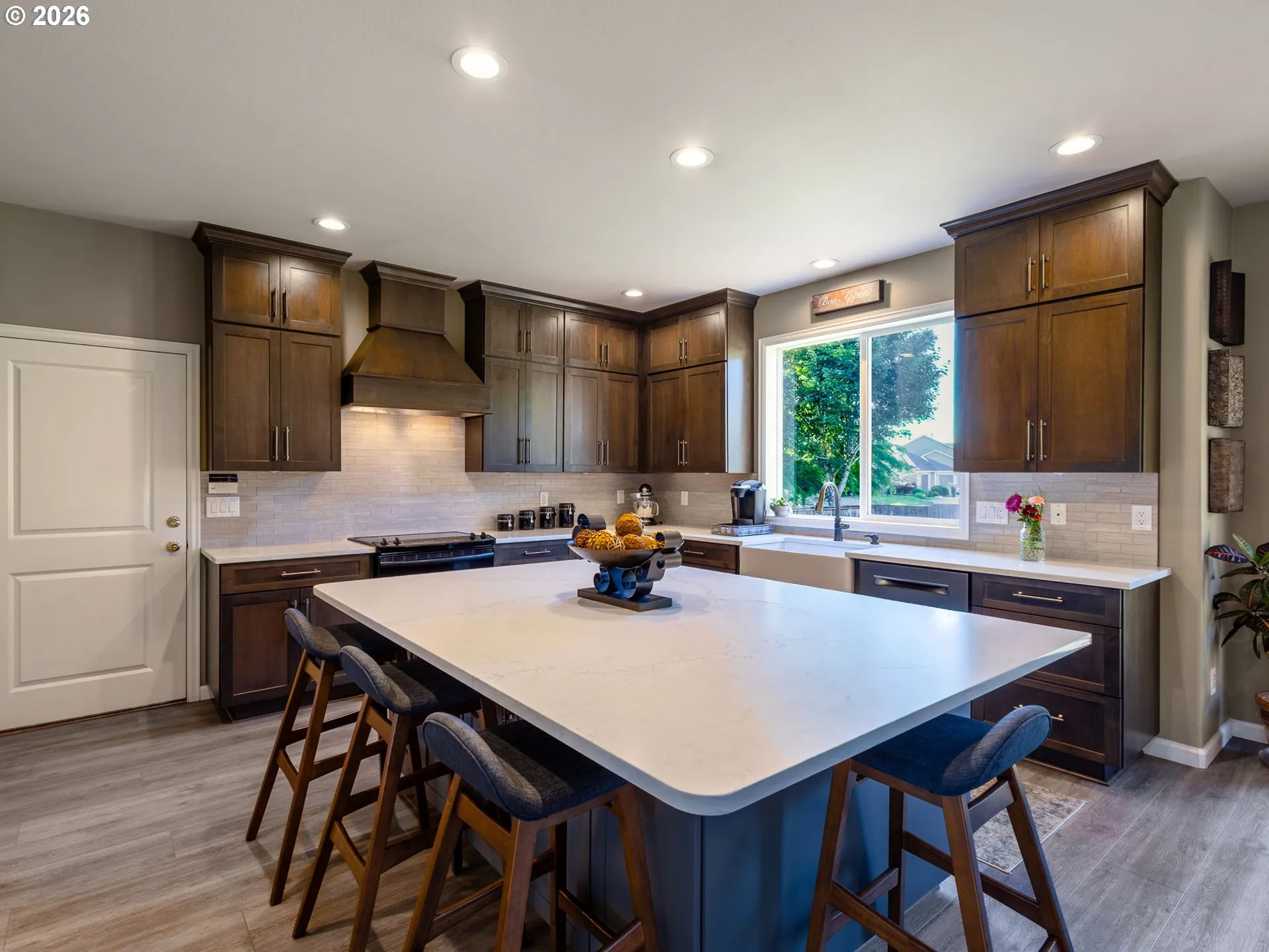 Kitchen-Island