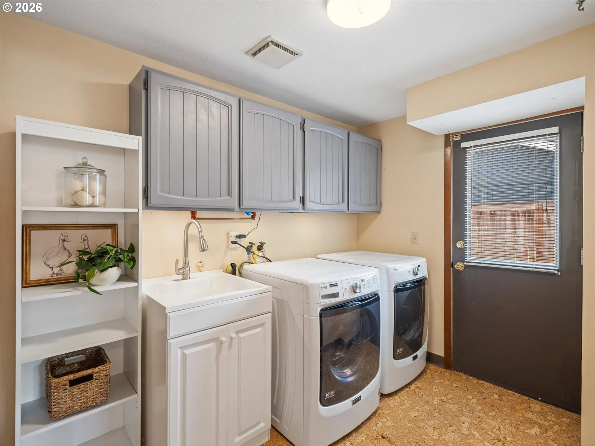 Laundry-Main