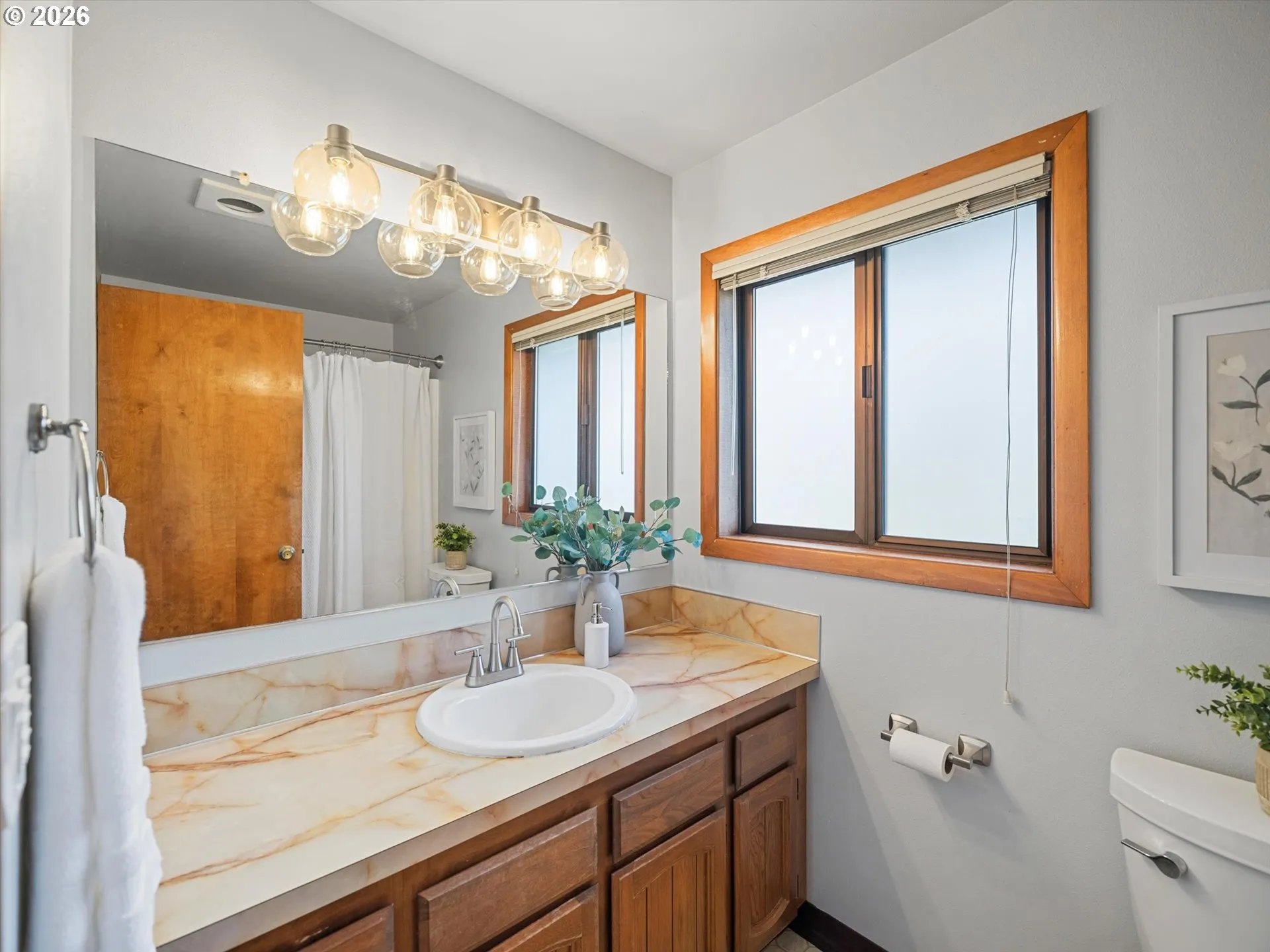 Bathroom-Hall
