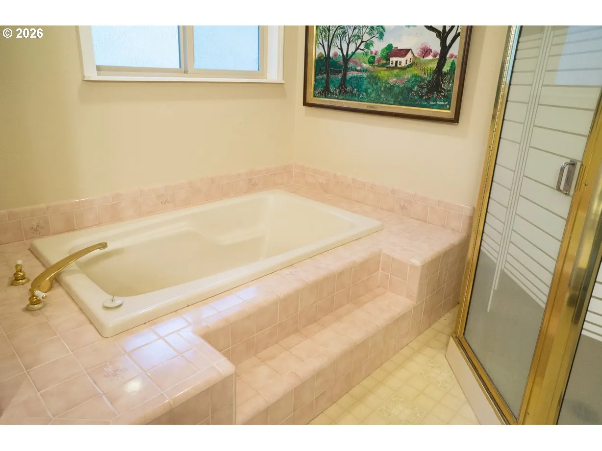 Bathroom-Garden Tub