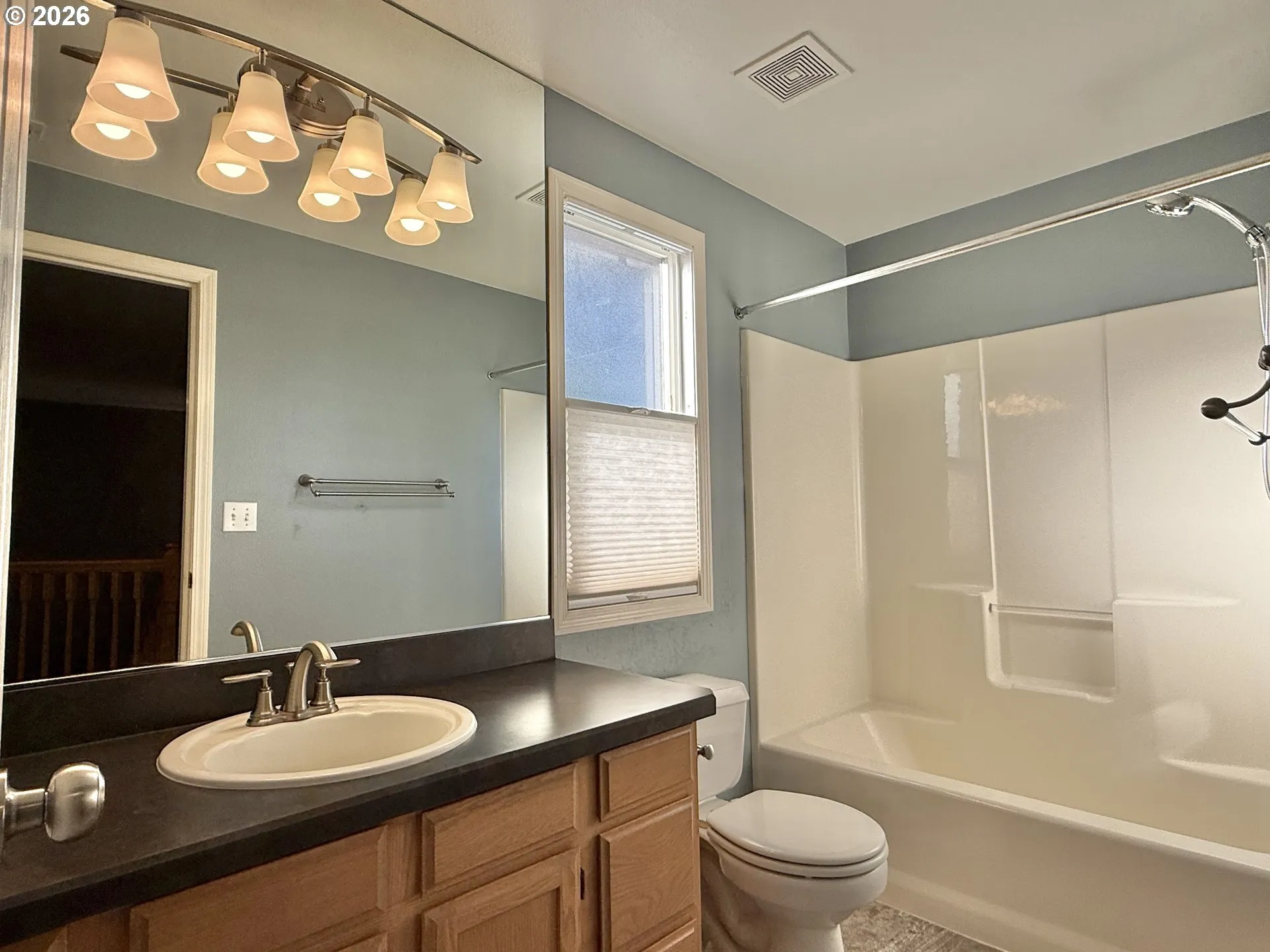 Bathroom-Upper