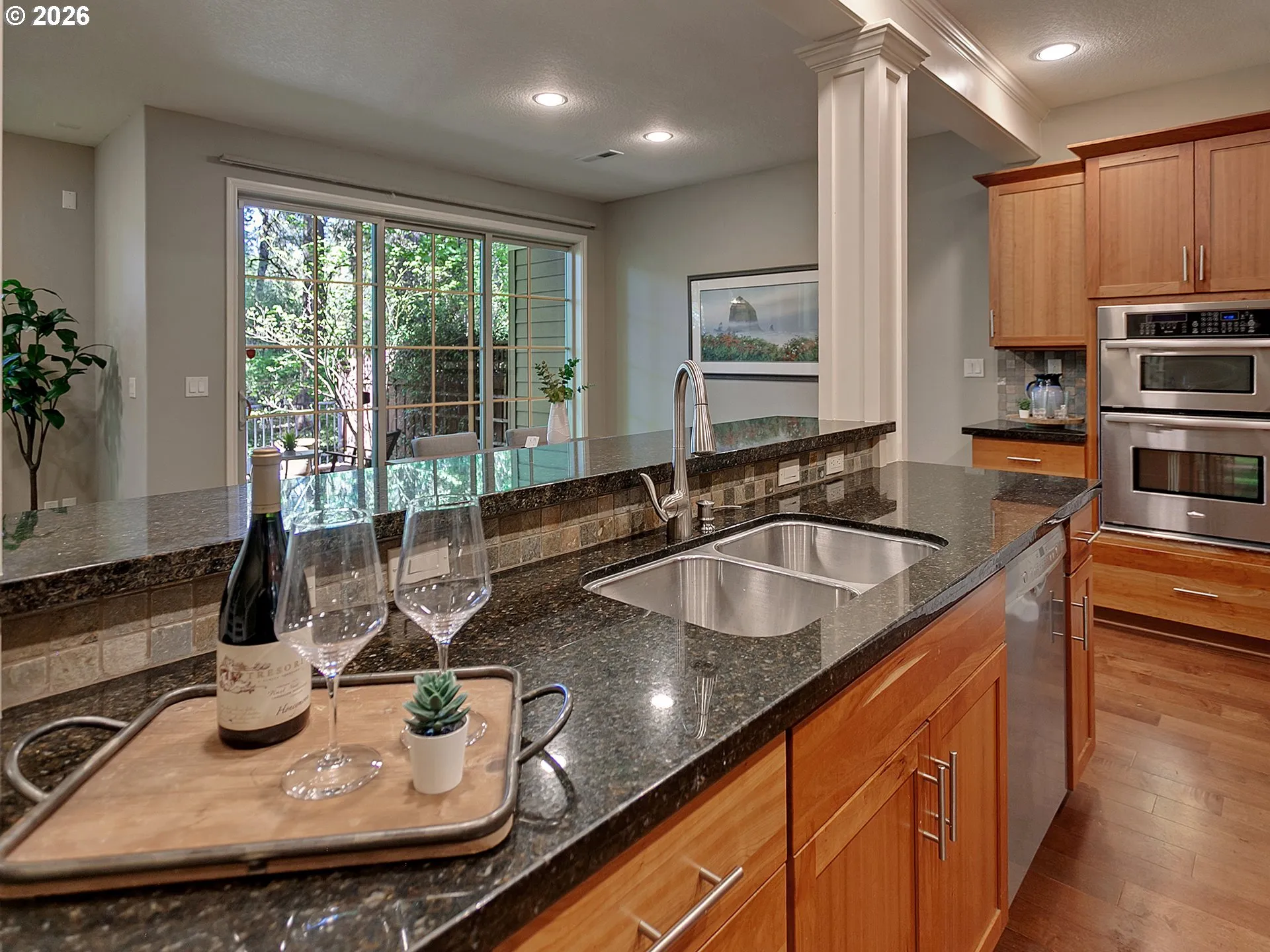 Kitchen-Island