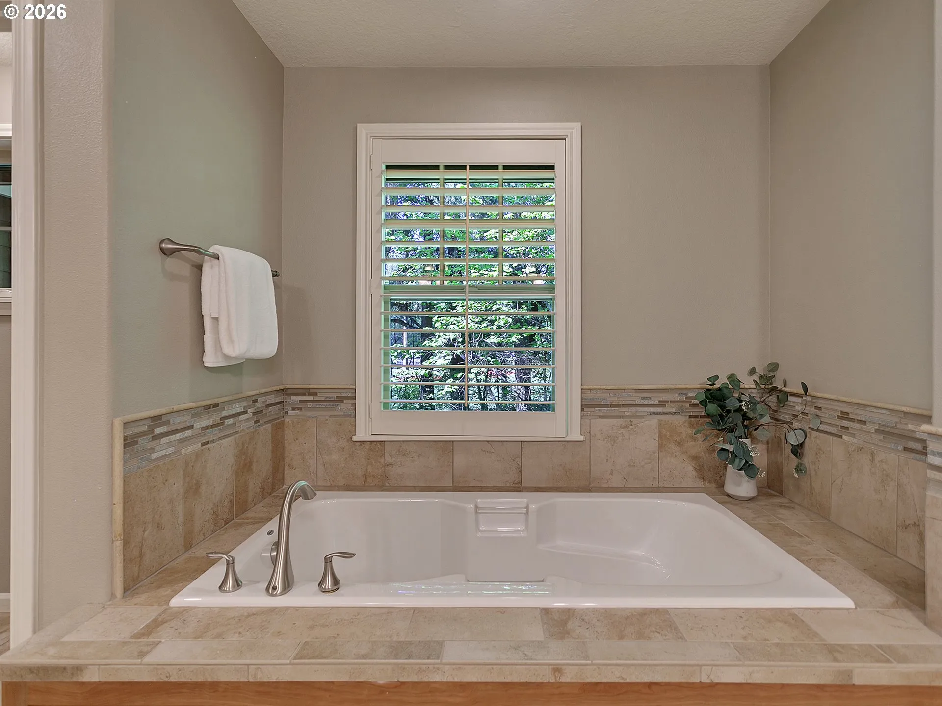 Primary Bedroom-Attached Bathroom