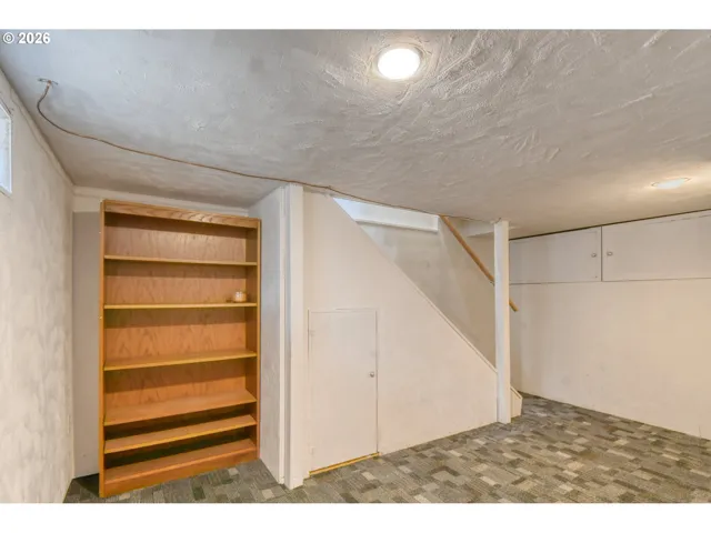 Den/Office-Lower