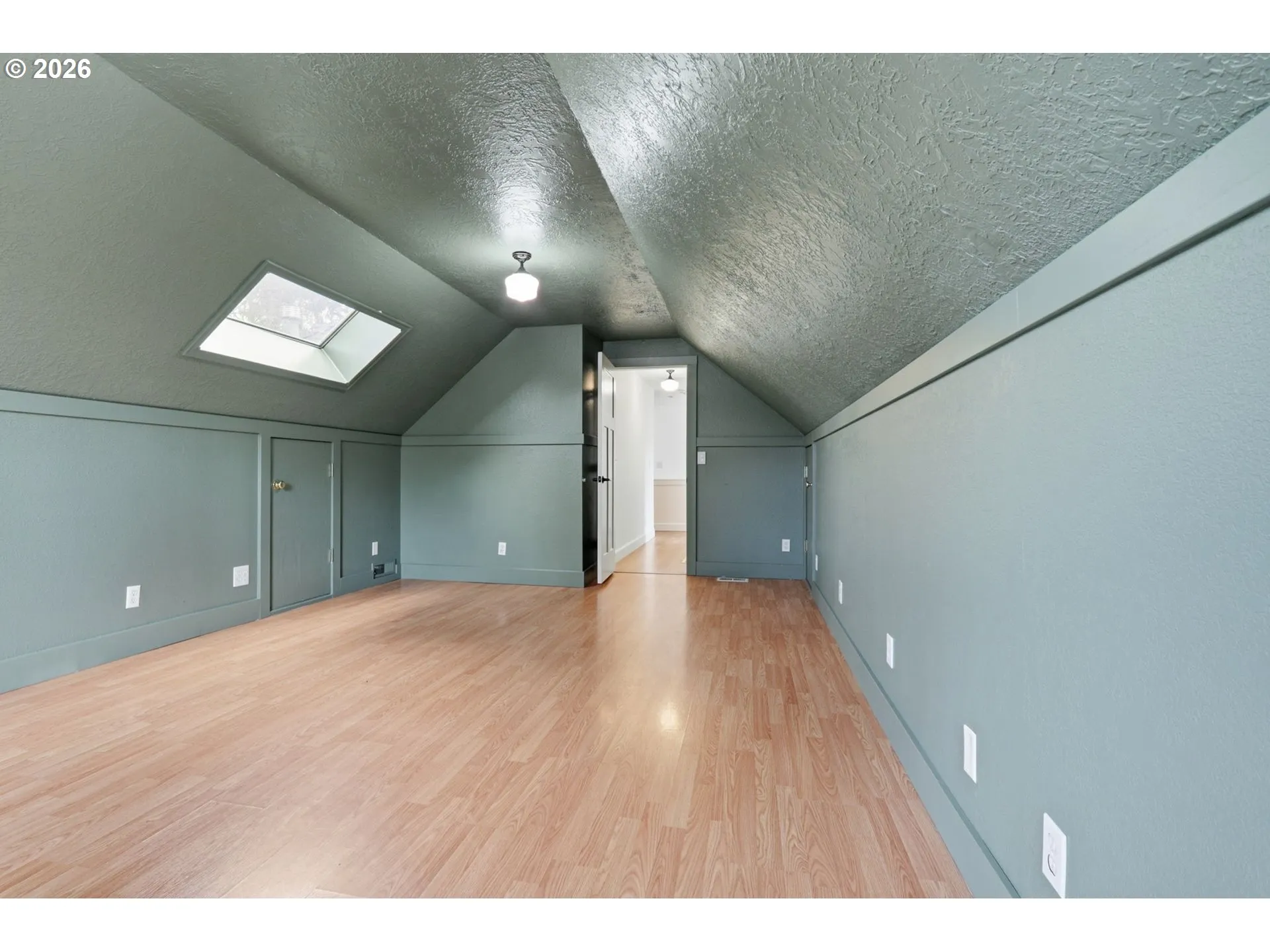 Bonus Room-Upper