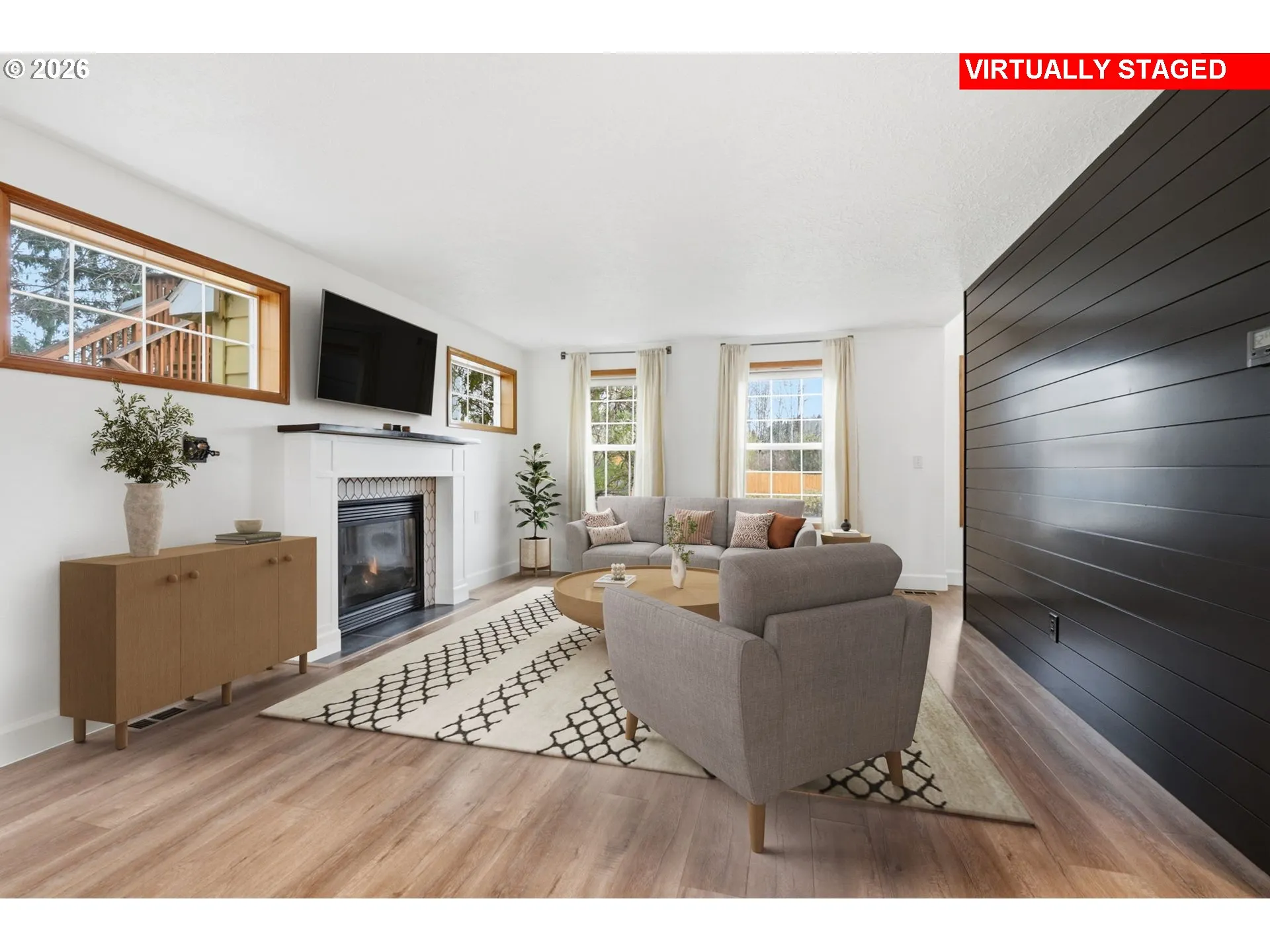 Living Room-Fireplace