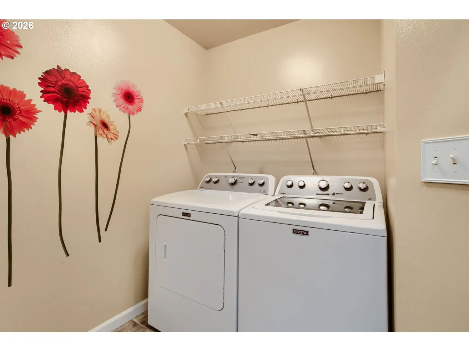 Laundry-Upper