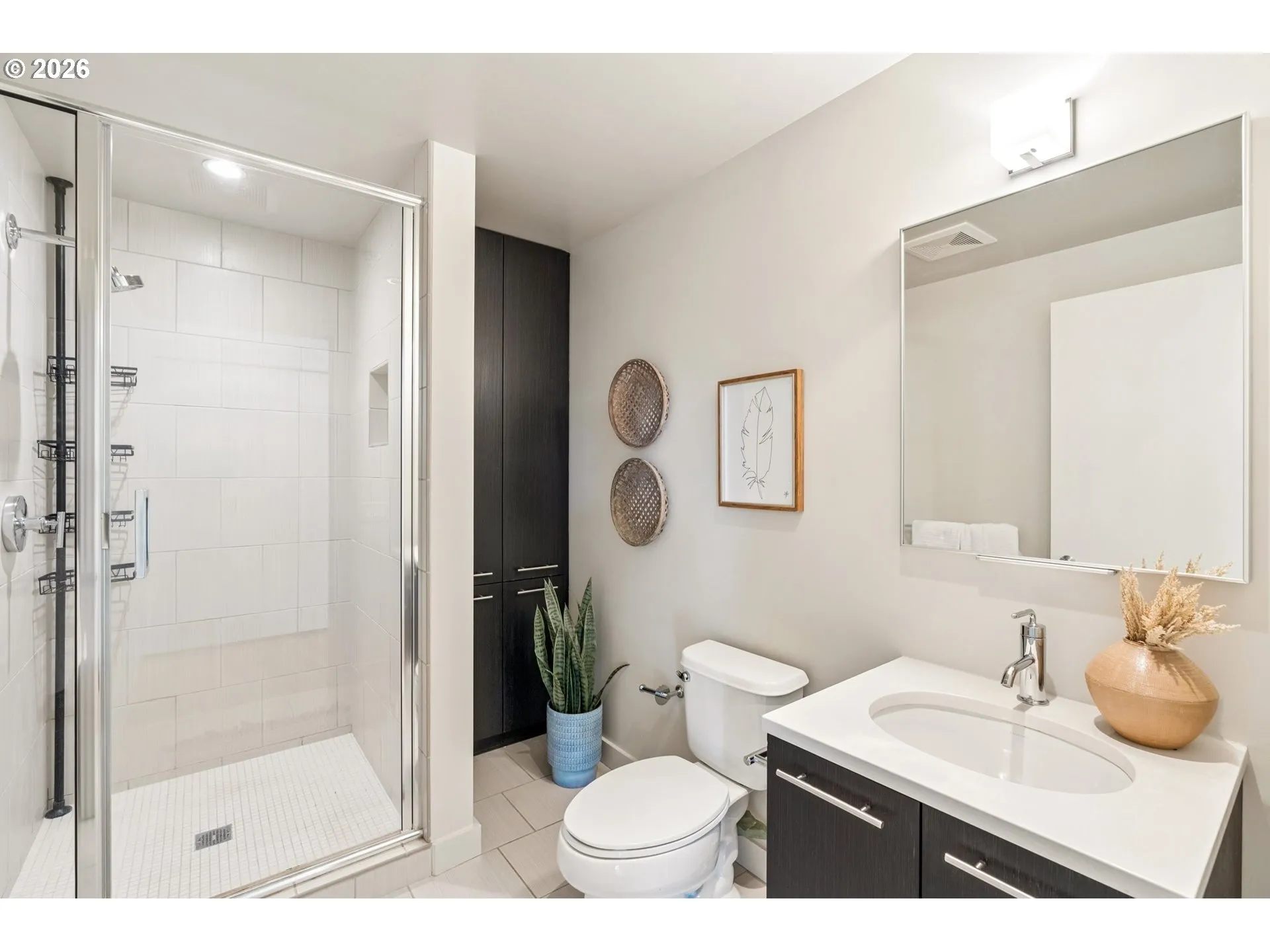 Bathroom-Hall