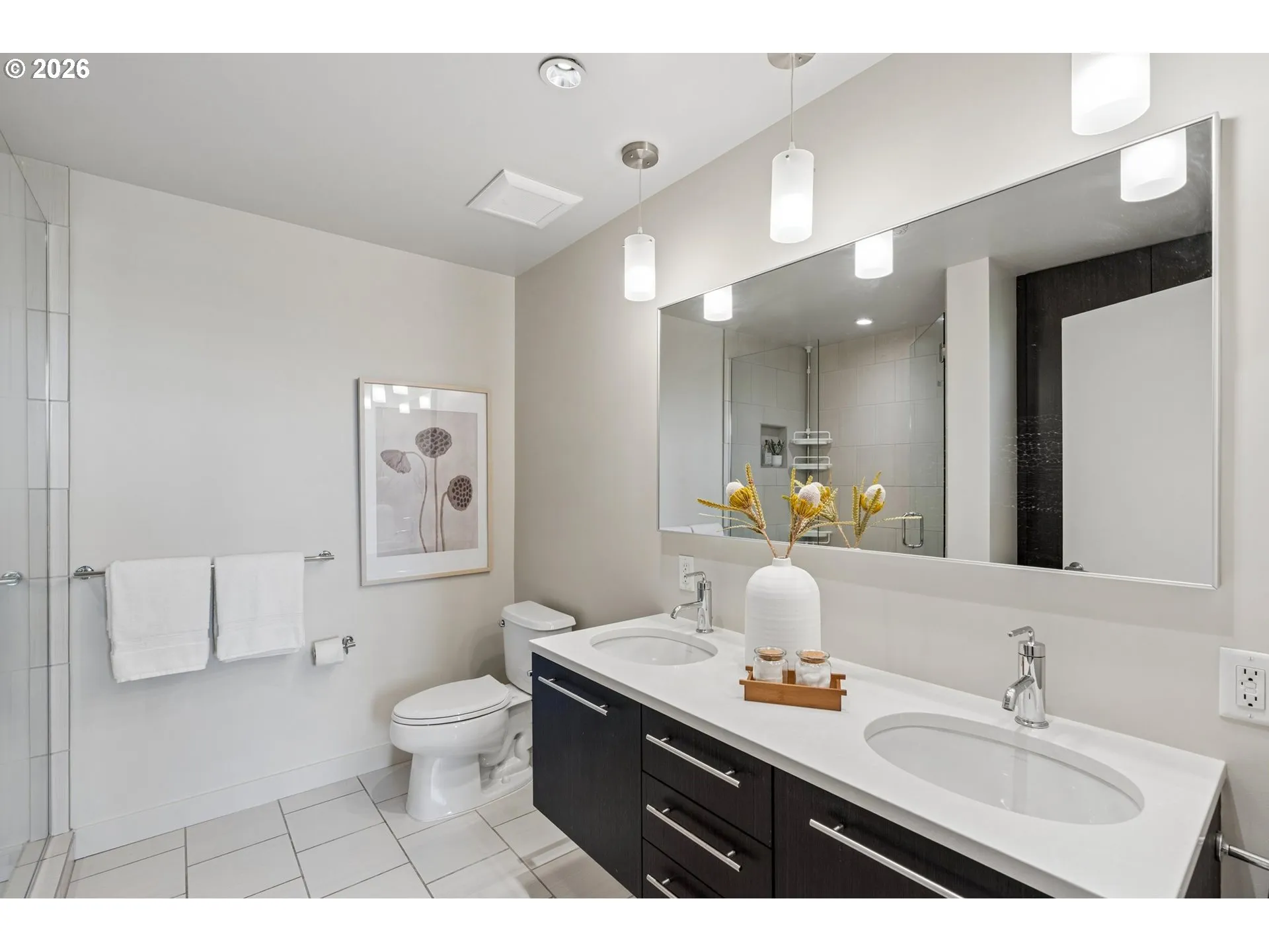 Primary Bedroom-Attached Bathroom