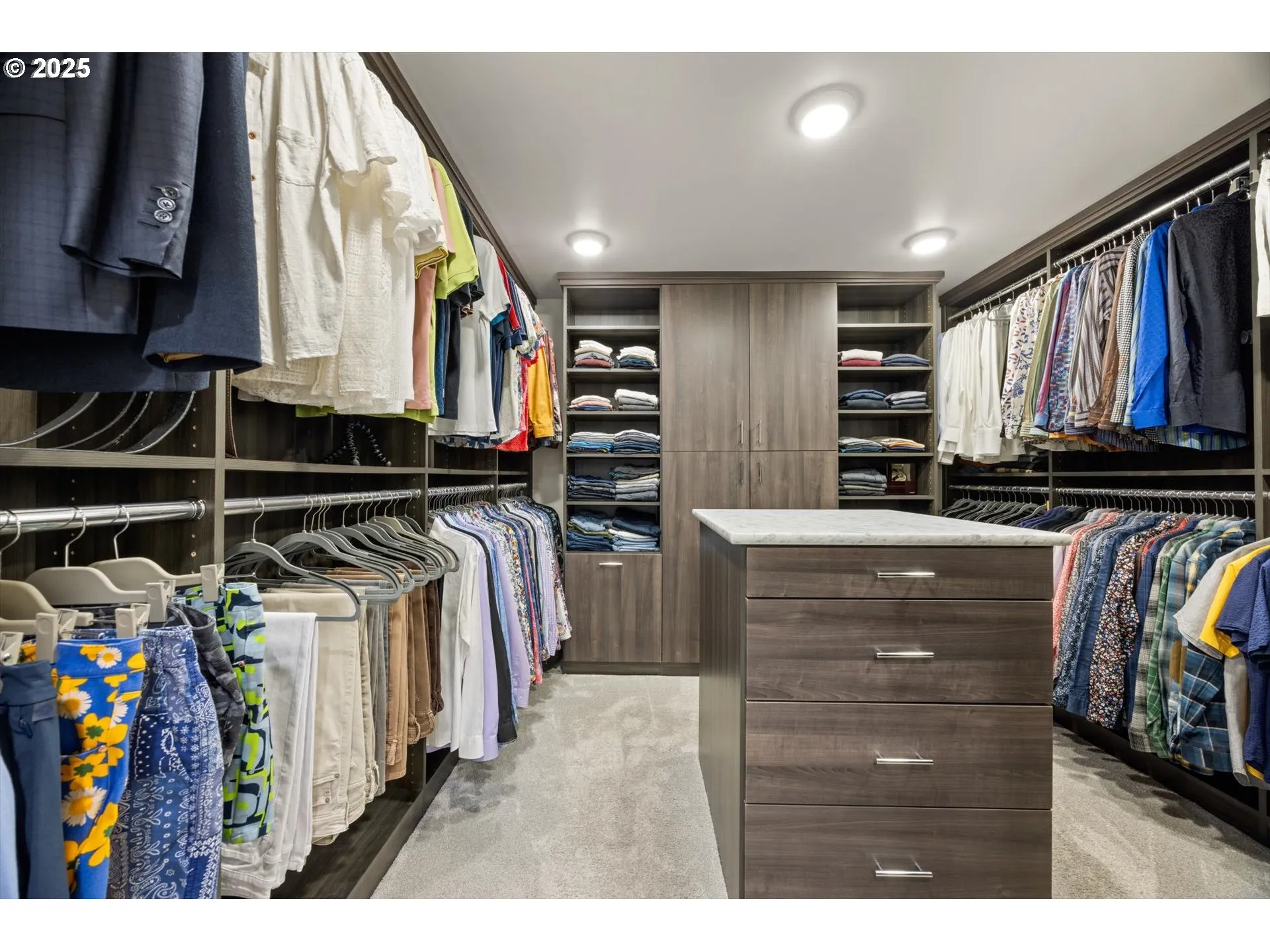 Primary Bedroom-Walk-In Closet