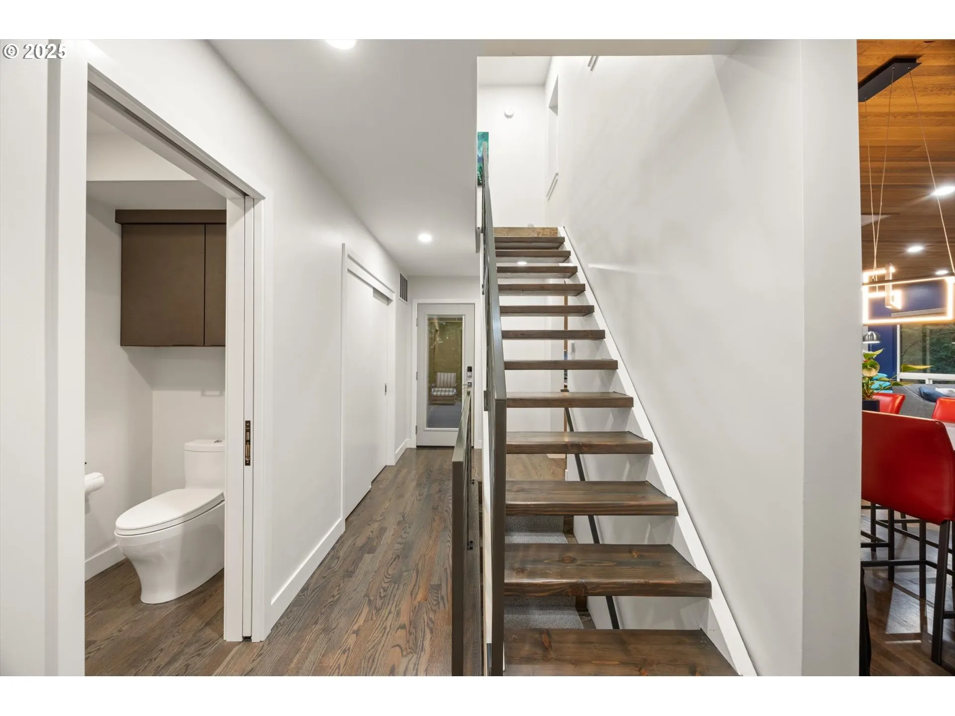 Staircase-To Upper Level