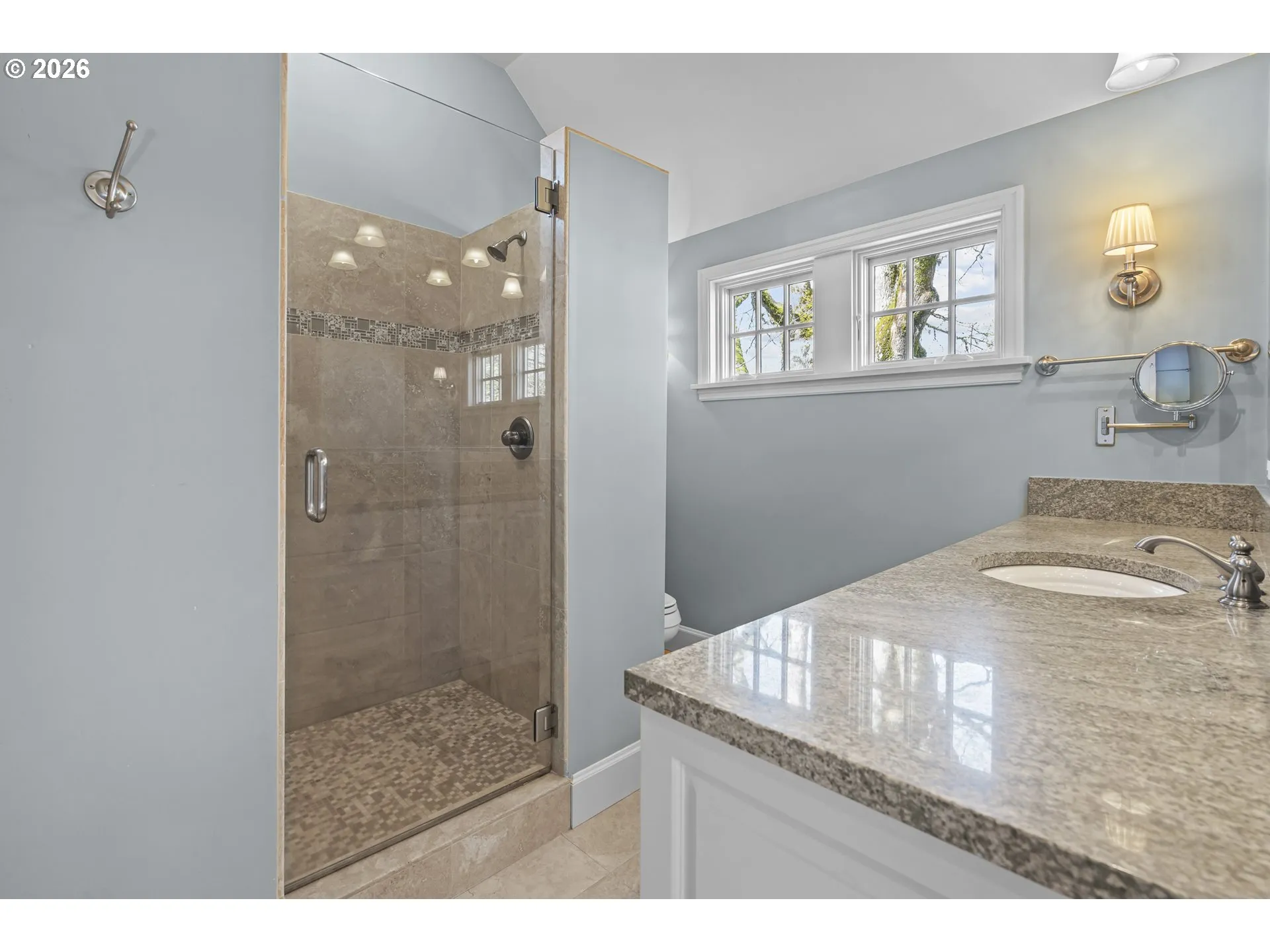 Primary Bedroom-Attached Bathroom