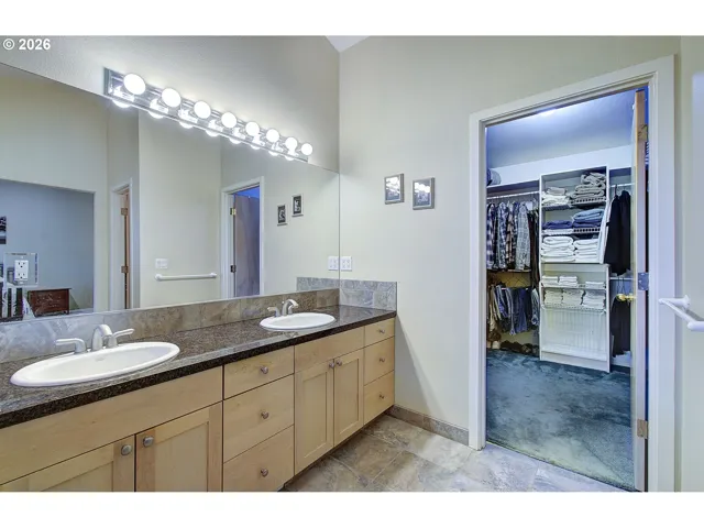 Primary Bedroom-Attached Bathroom