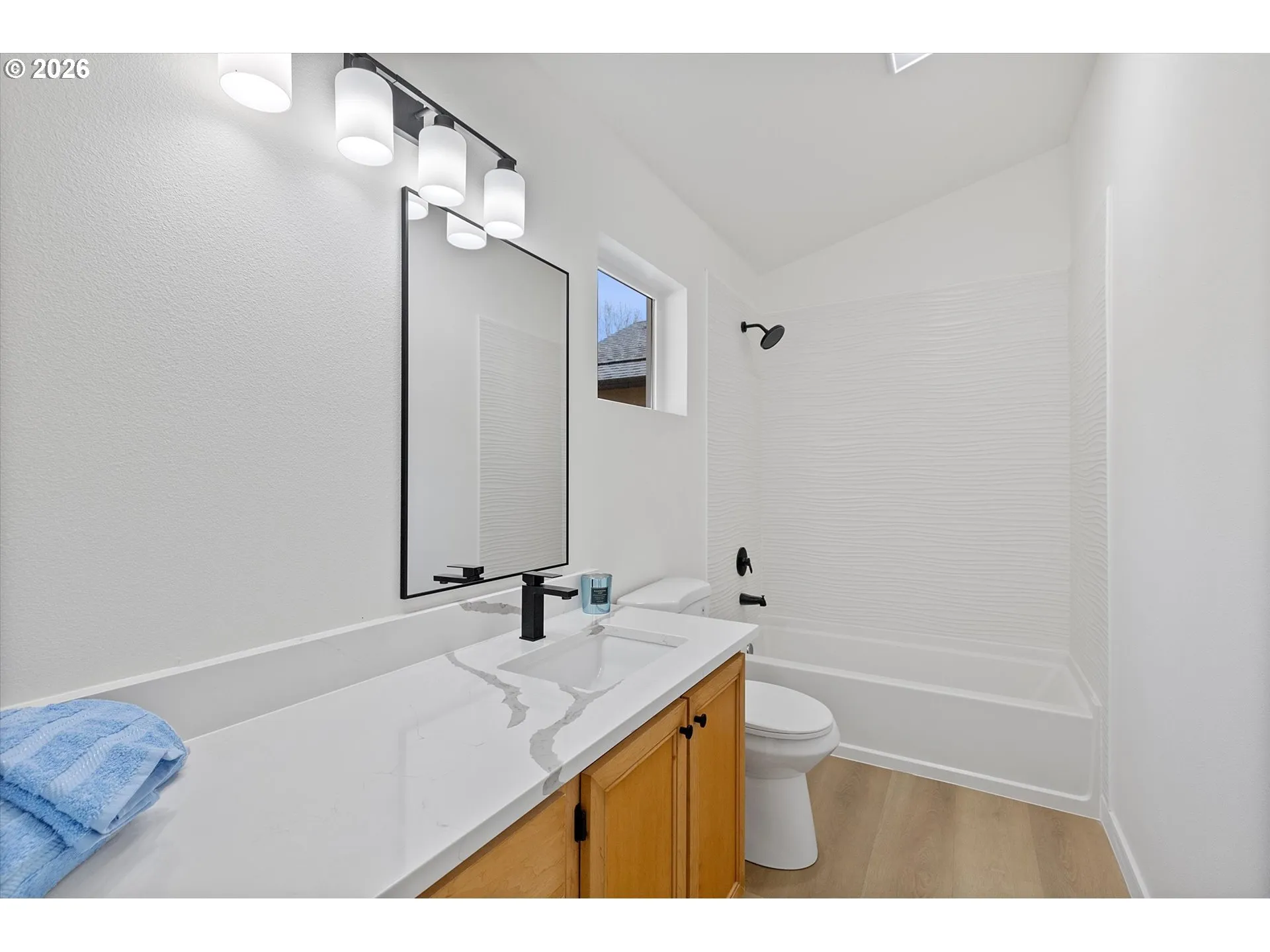 Bathroom-Upper