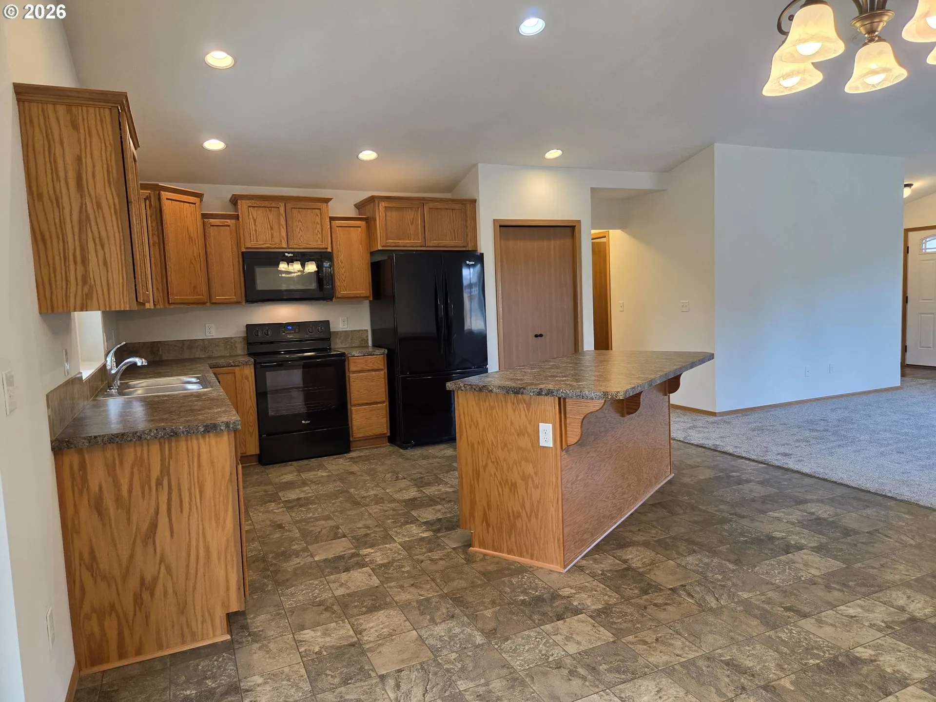 Kitchen-Island
