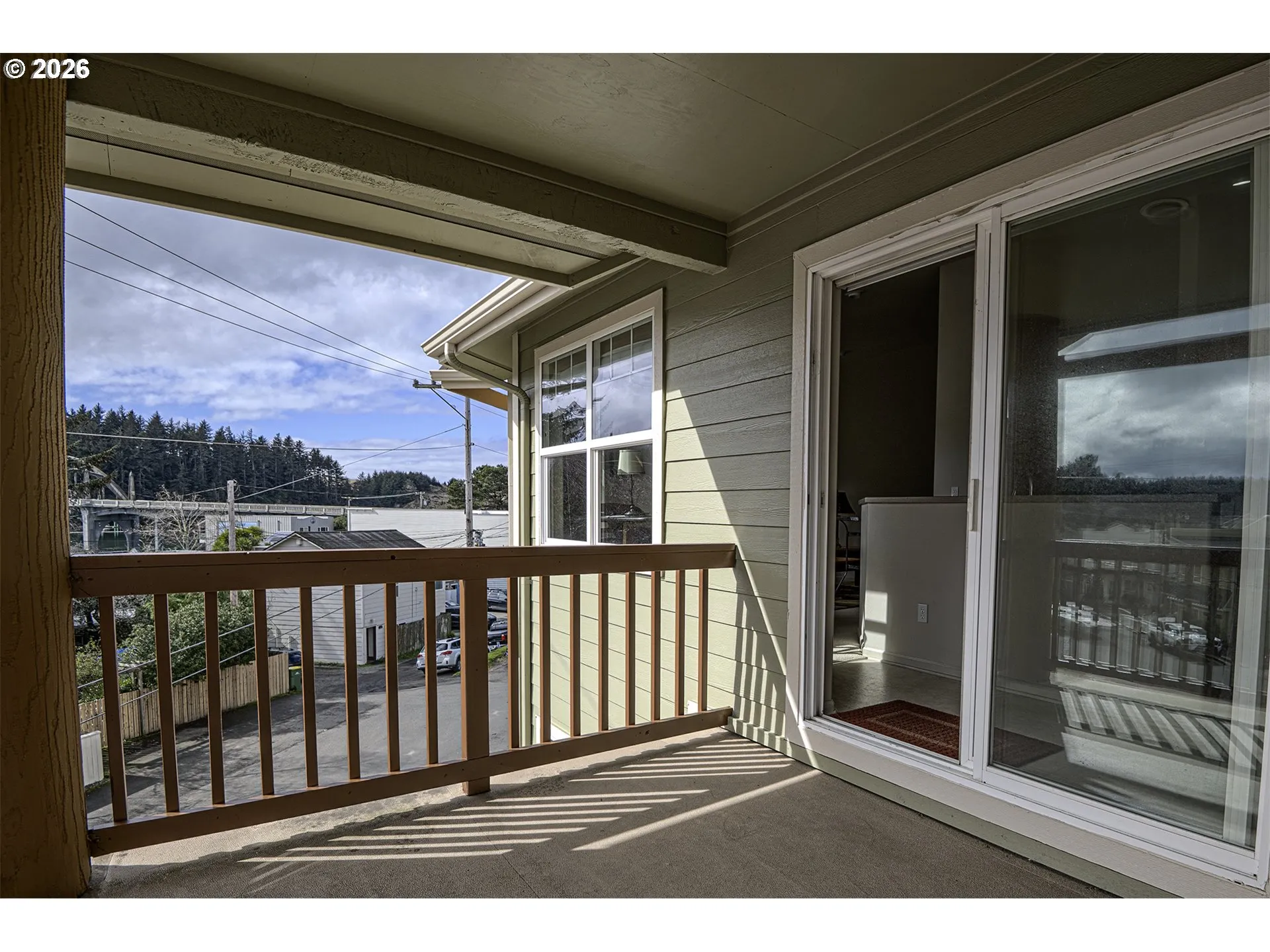Balcony-SW Facing