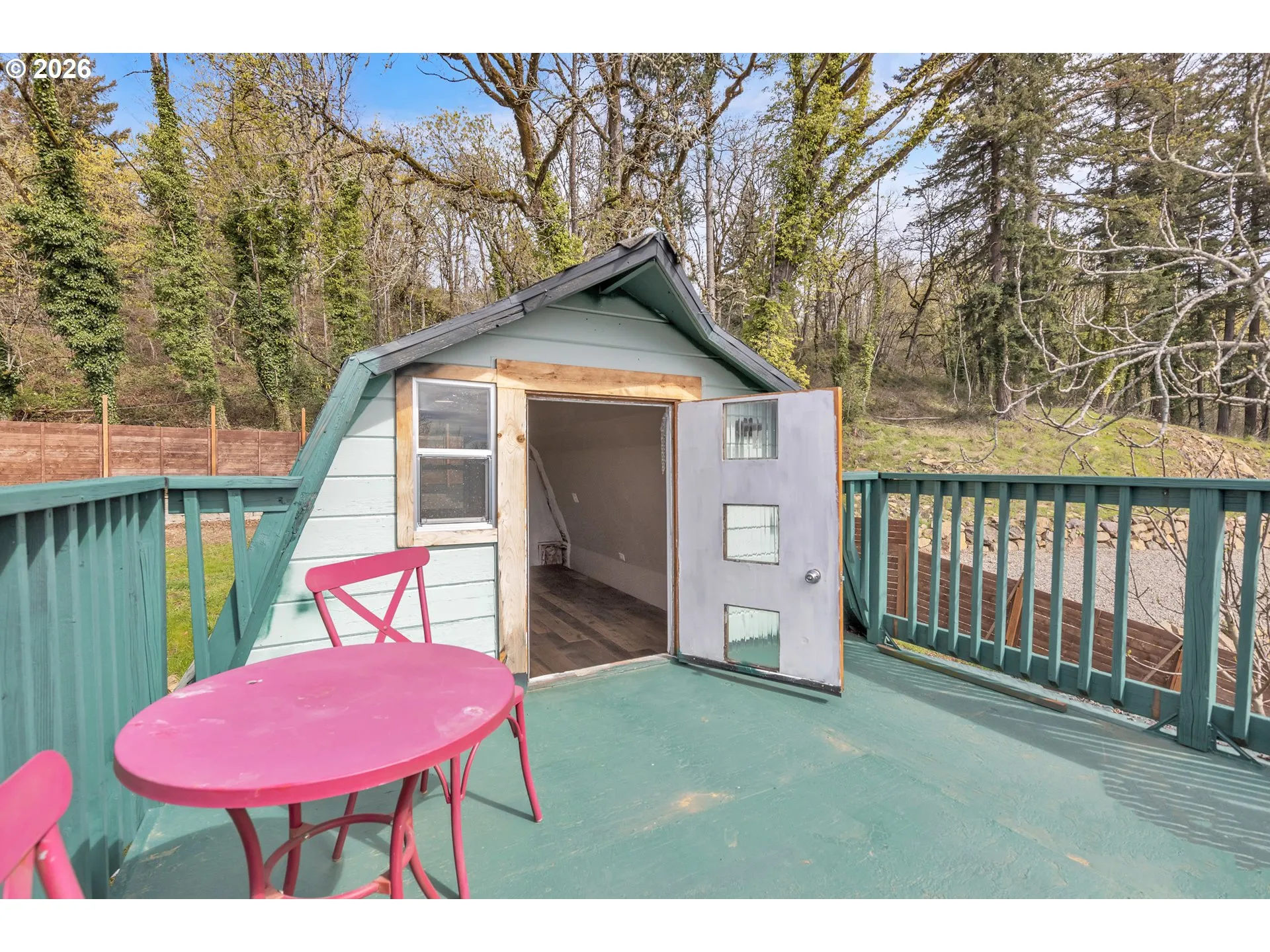 Deck-Upper