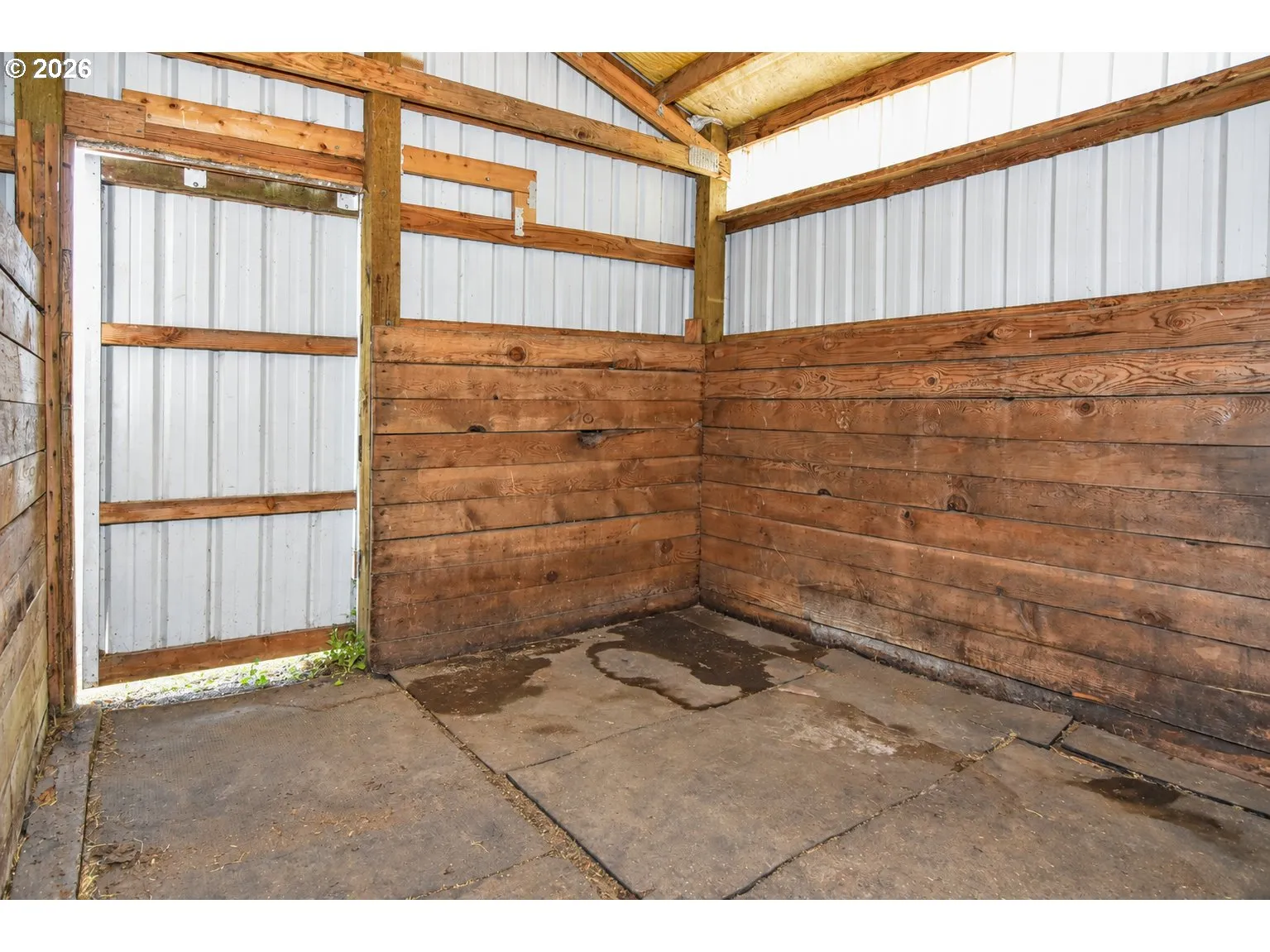 Barn