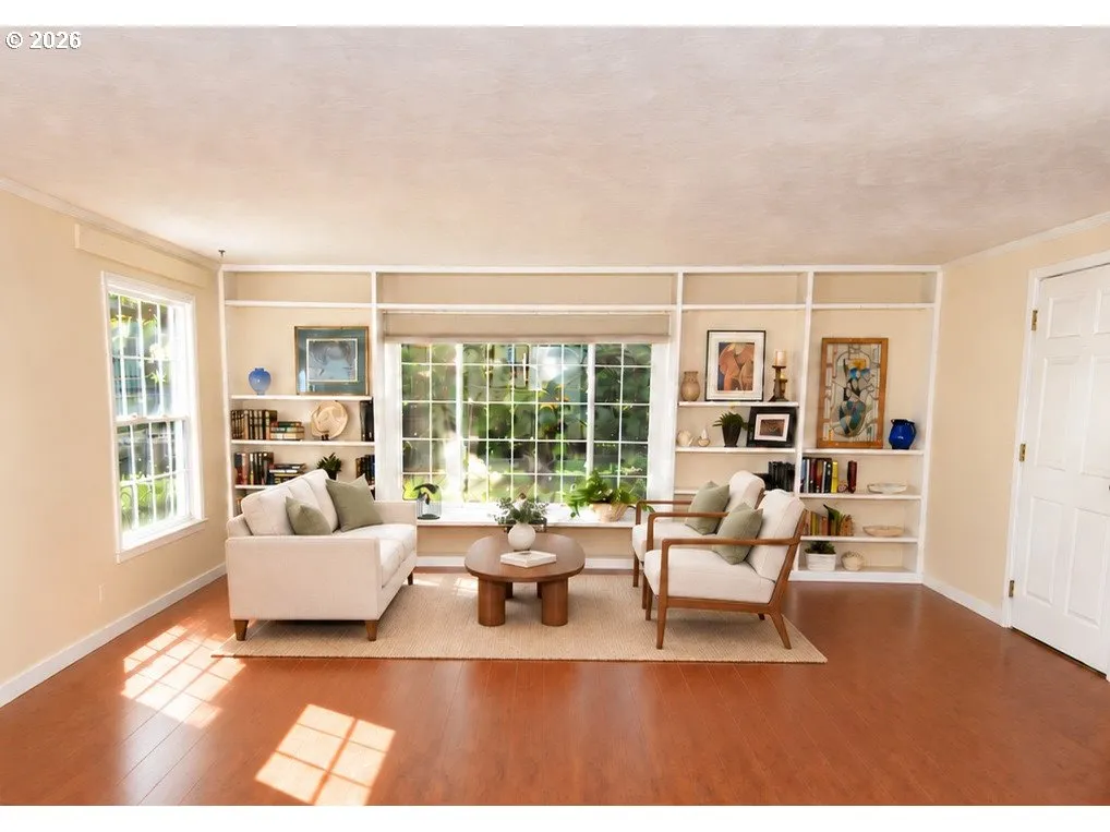 Living Room-Built-In Shelving