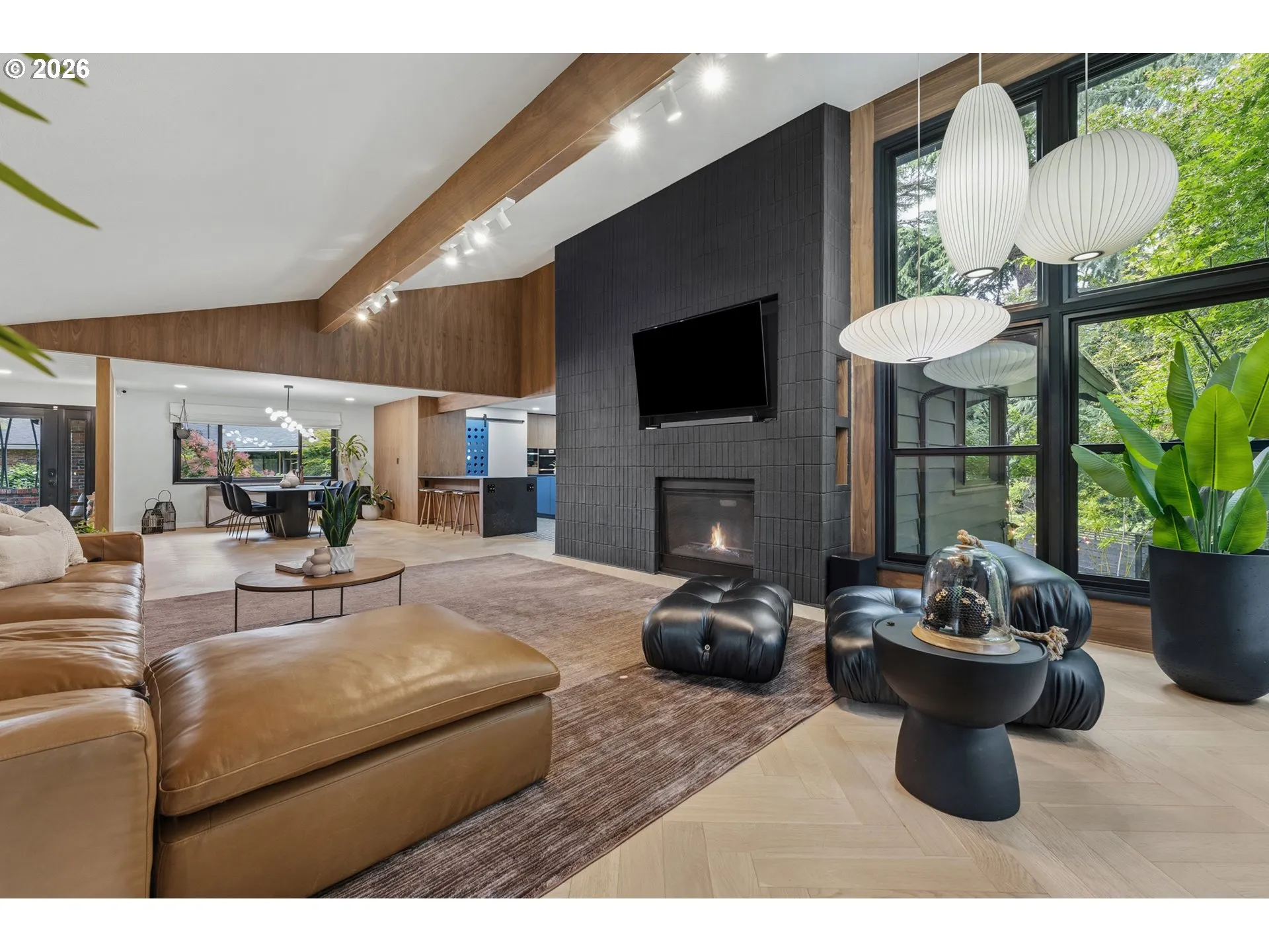 Living Room/Dining Room