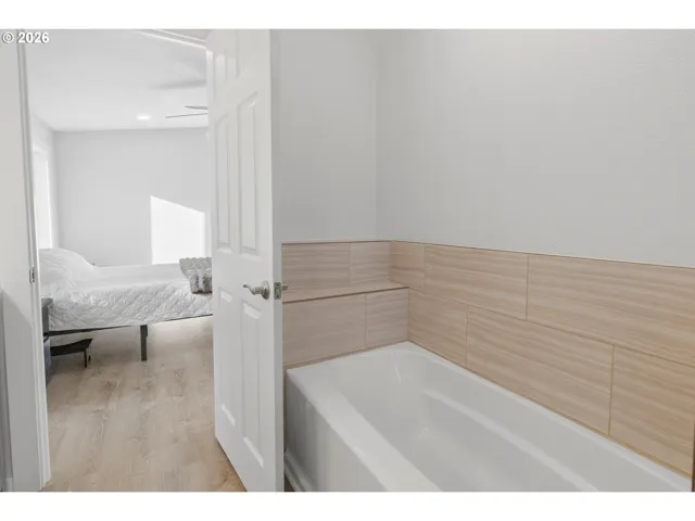 Owner's Suite Bathroom-Garden Tub