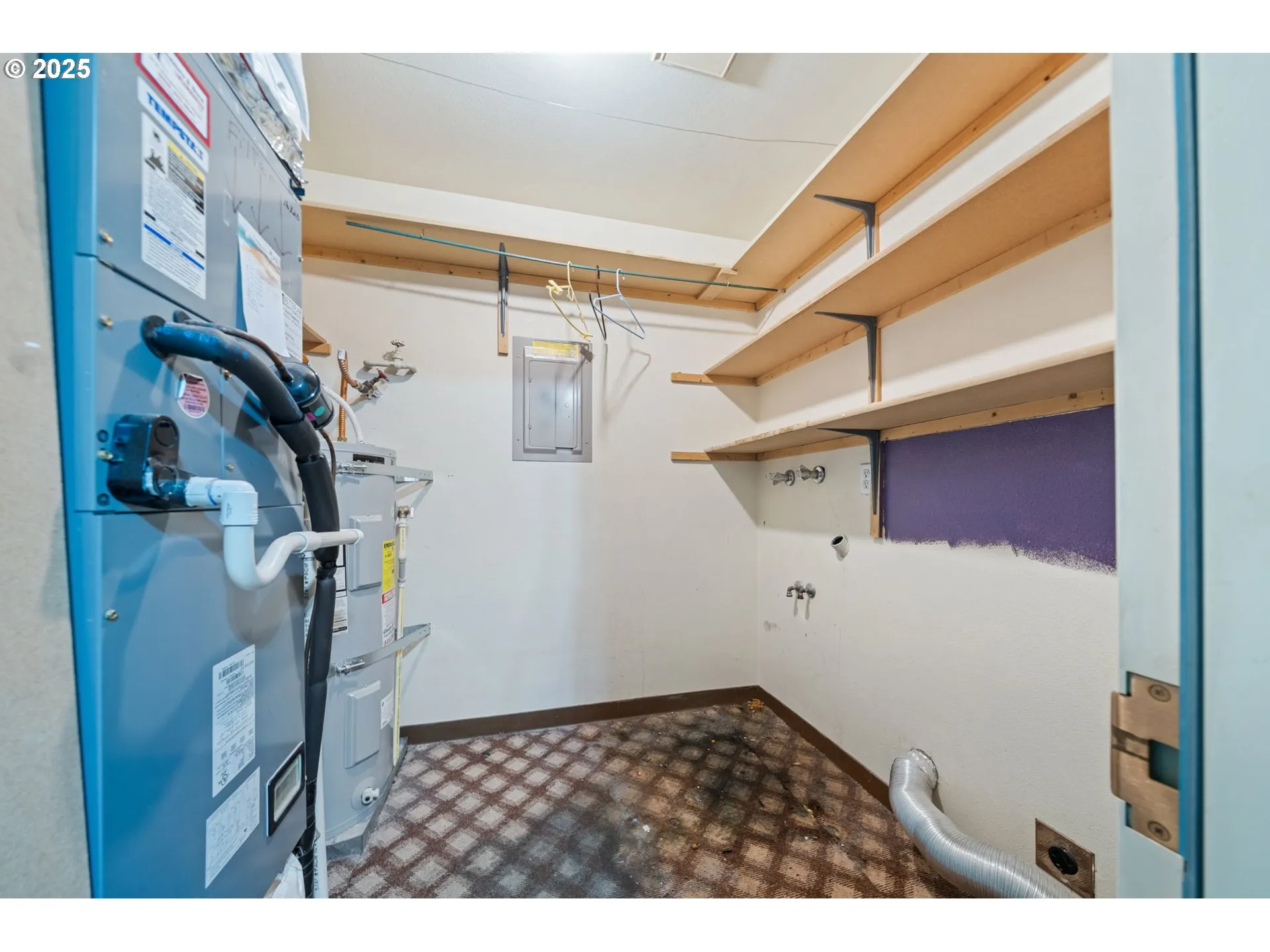 Laundry-Garage