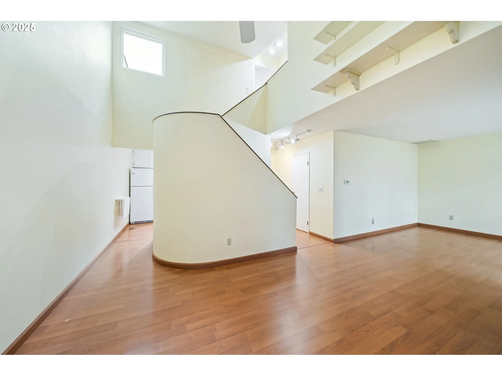 Staircase-To Upper Level