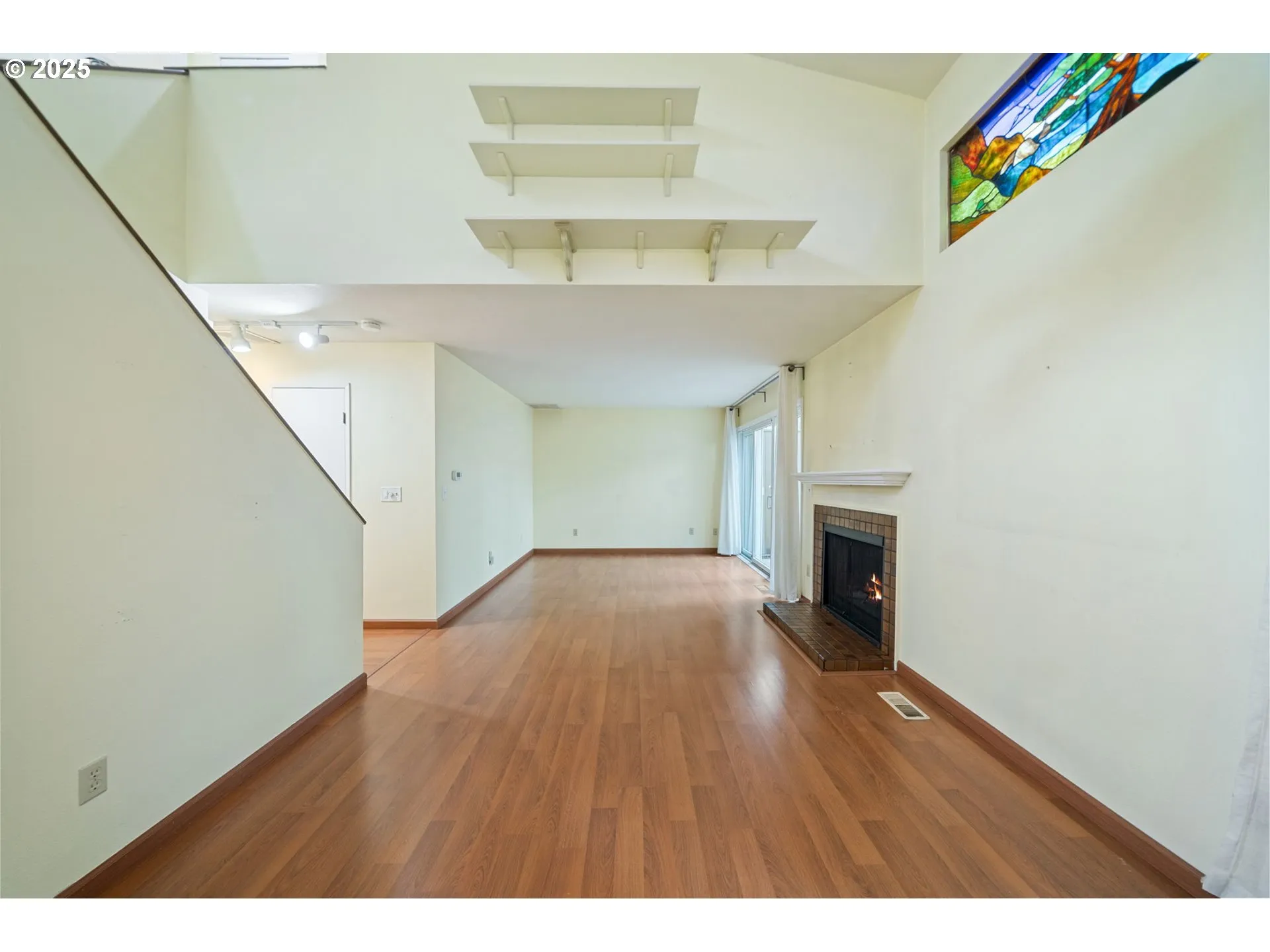 Living Room/Dining Room-Ceiling Fan