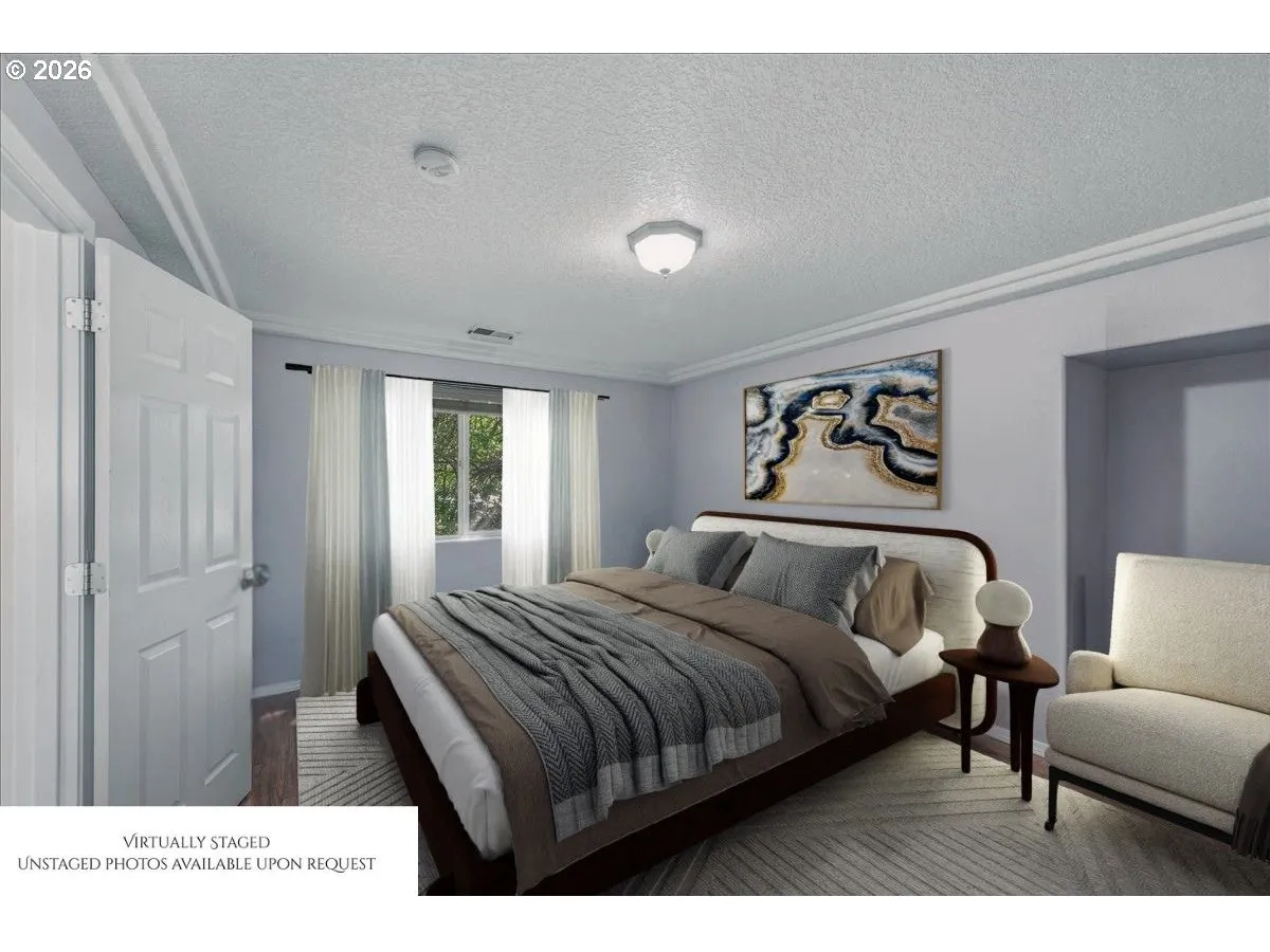 Bedroom, Primary-Upper
