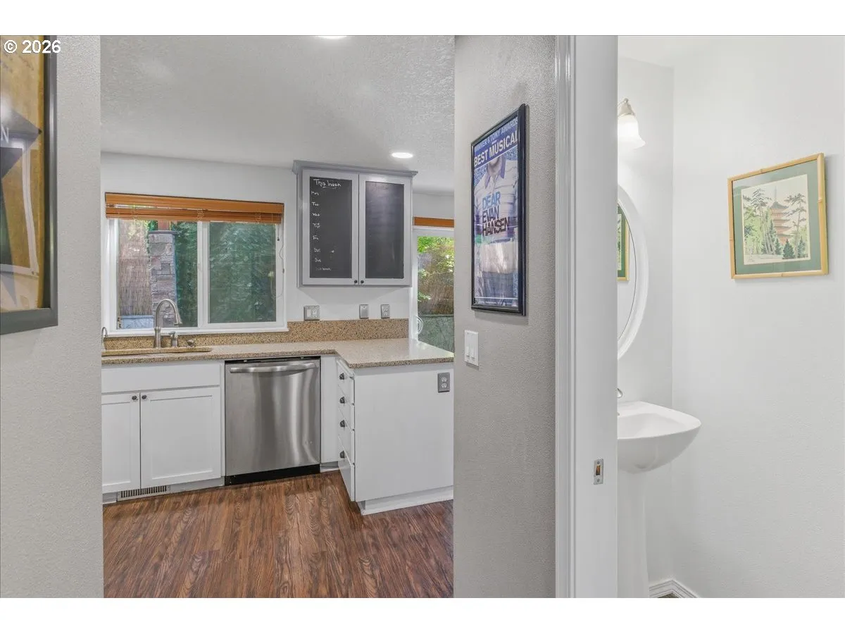 Bathroom, Continental-Main