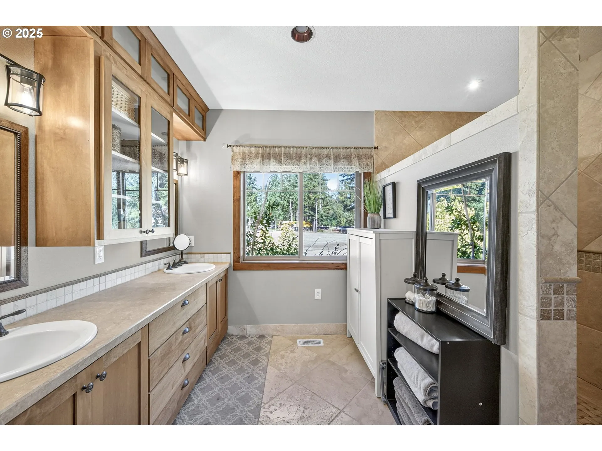 Owner's Suite Bathroom-Walk in Shower