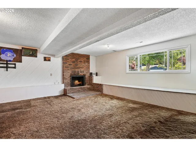 Bonus Room-Lower