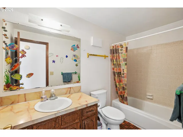 Bathroom-Lower
