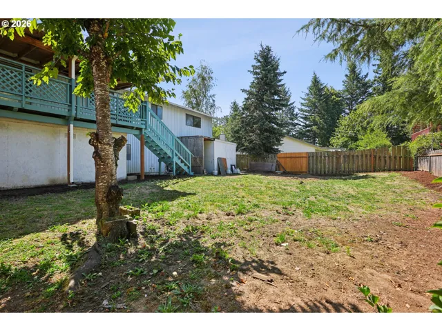 Backyard-Fenced