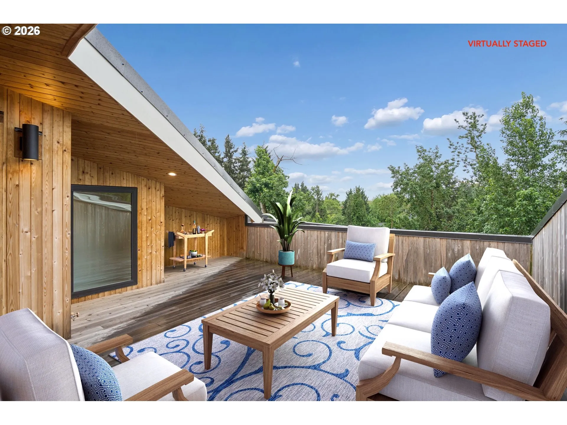 Deck-Upper