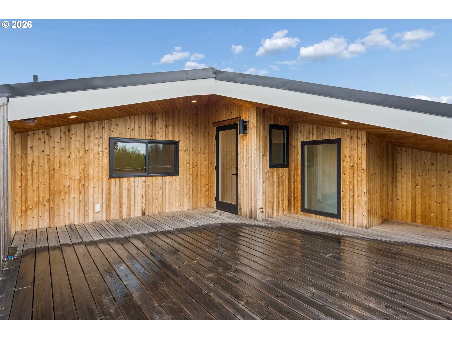 Deck-Upper