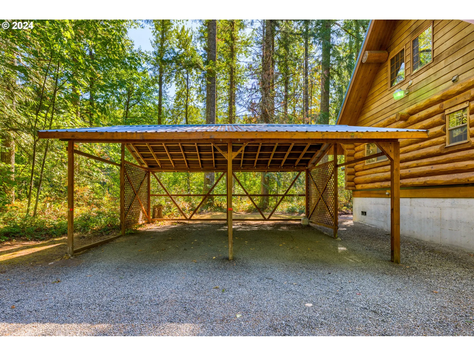 Carport