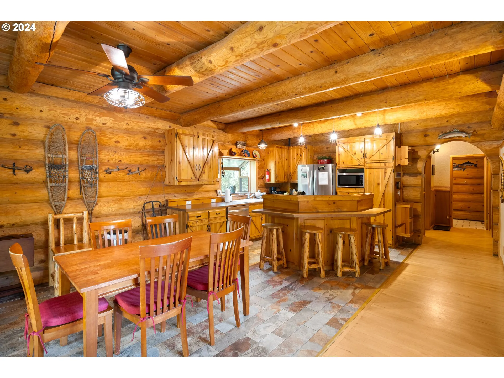Dining Area-Ceiling Fan