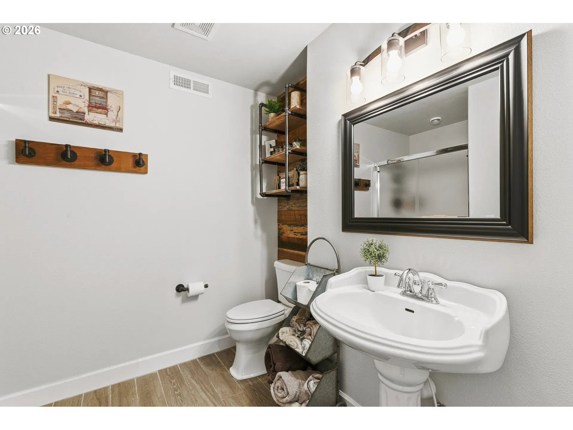 Bathroom-Lower