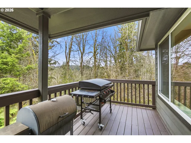 Deck-Main