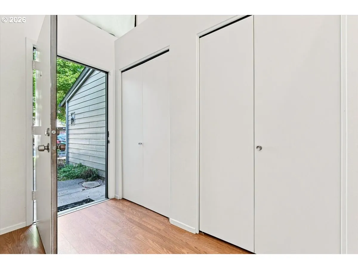 Entrance/Foyer