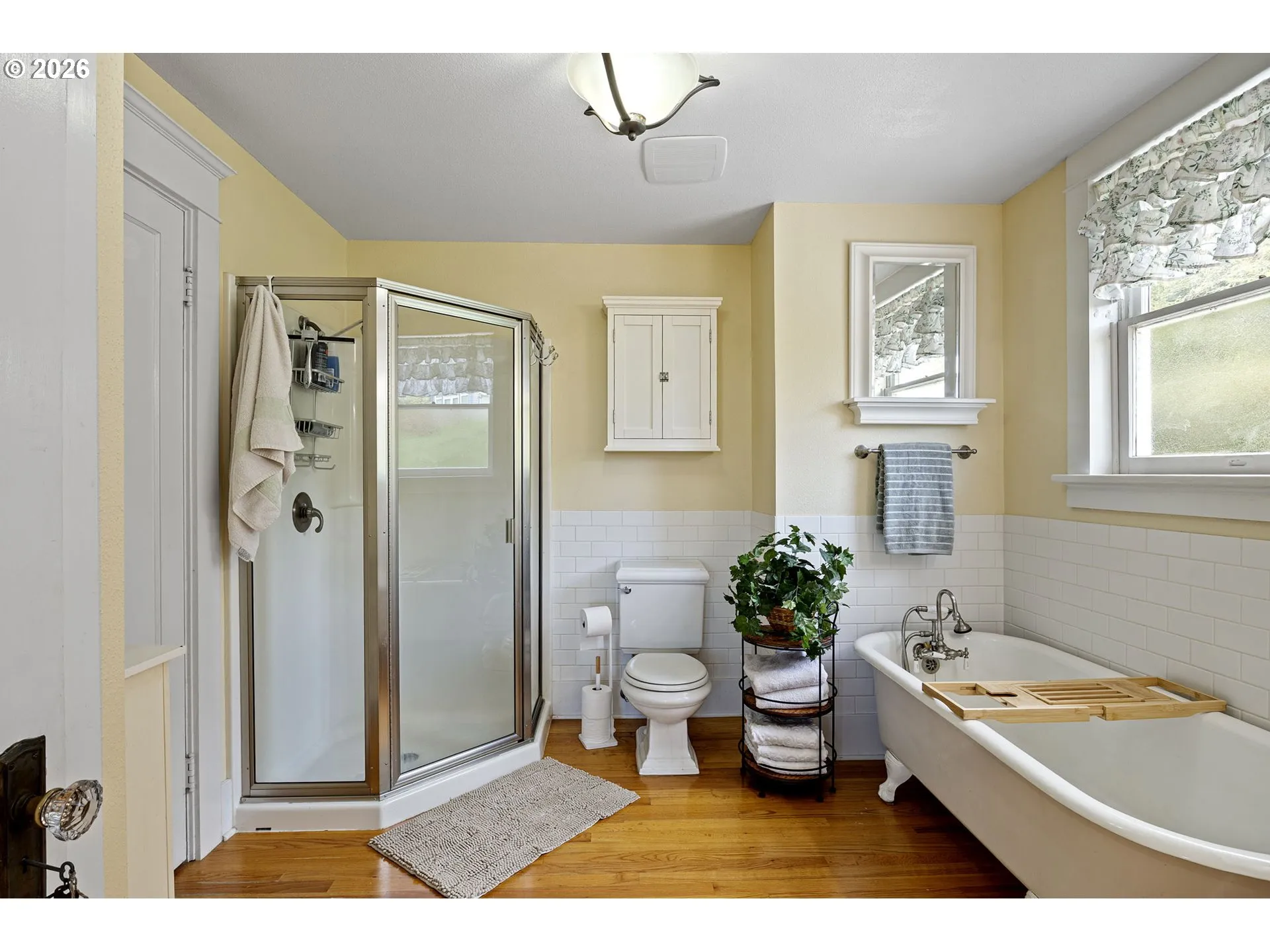 Bathroom-Upper
