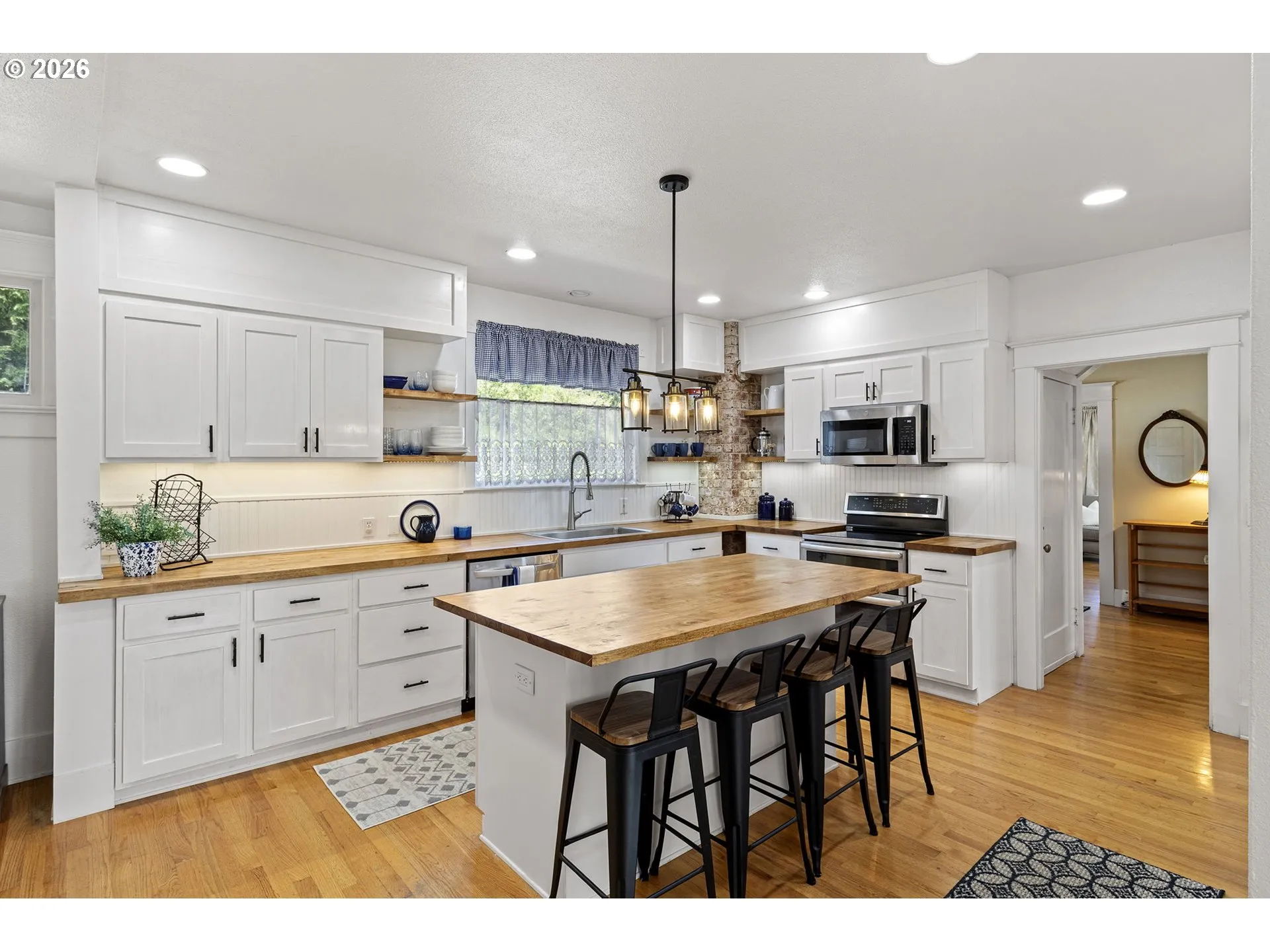 Kitchen-Island