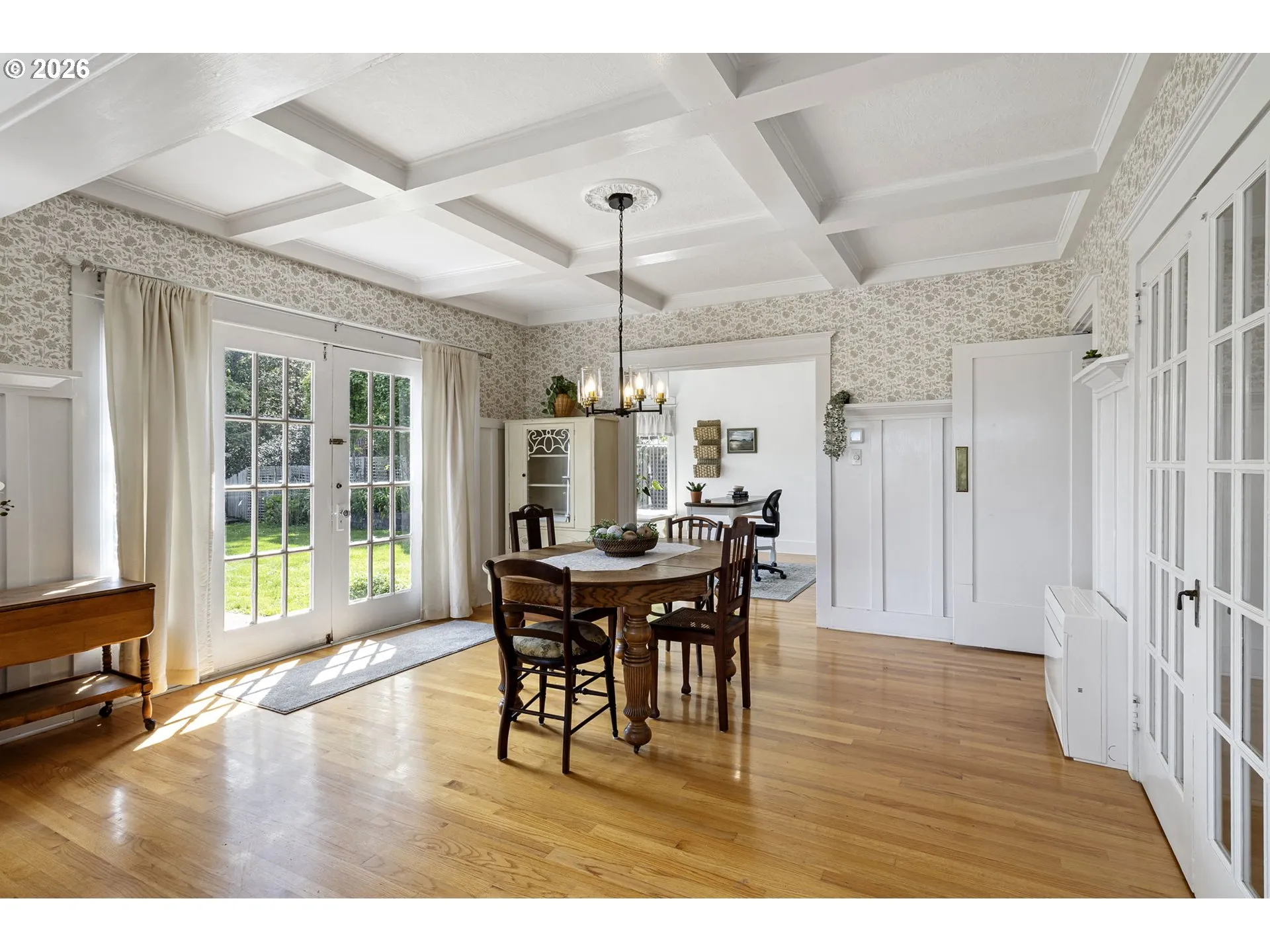 Dining Room-Coffered Ceilings