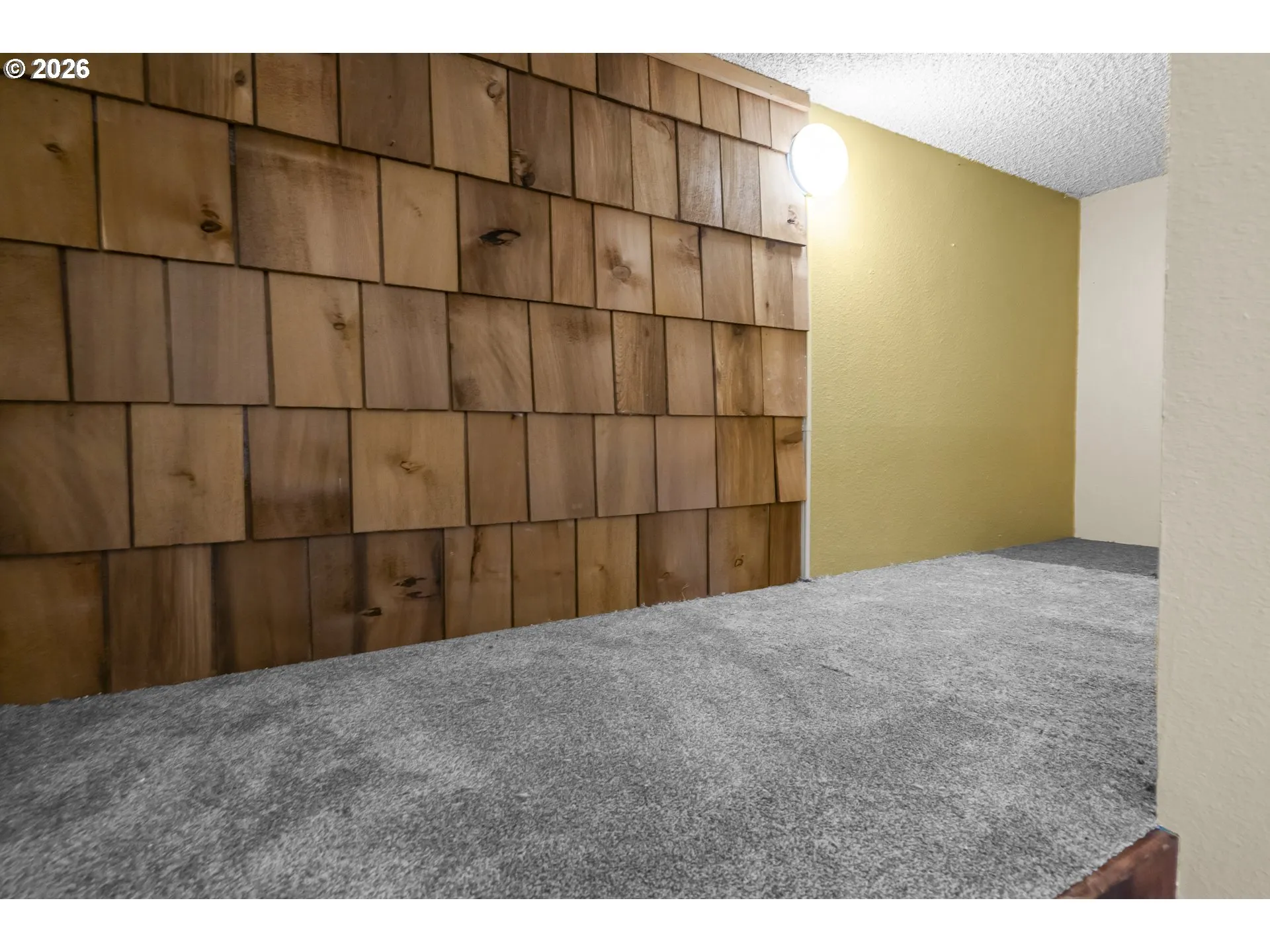 Loft-Wide Angle/Fisheye